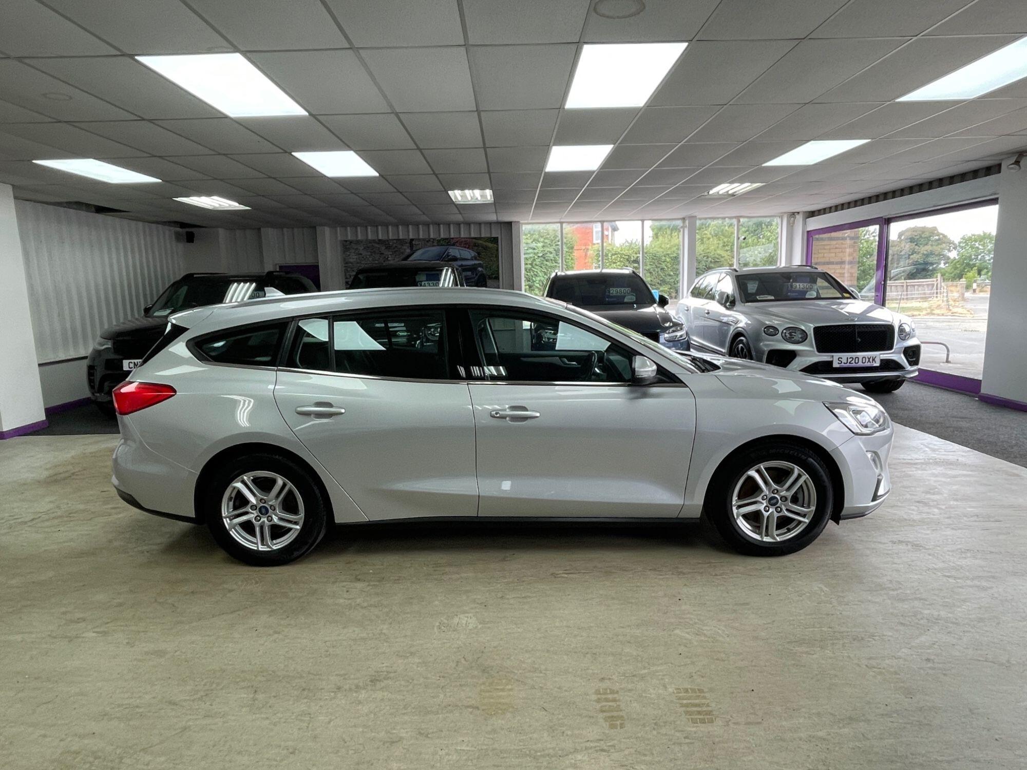 Ford Focus Diesel Estate - Image 12