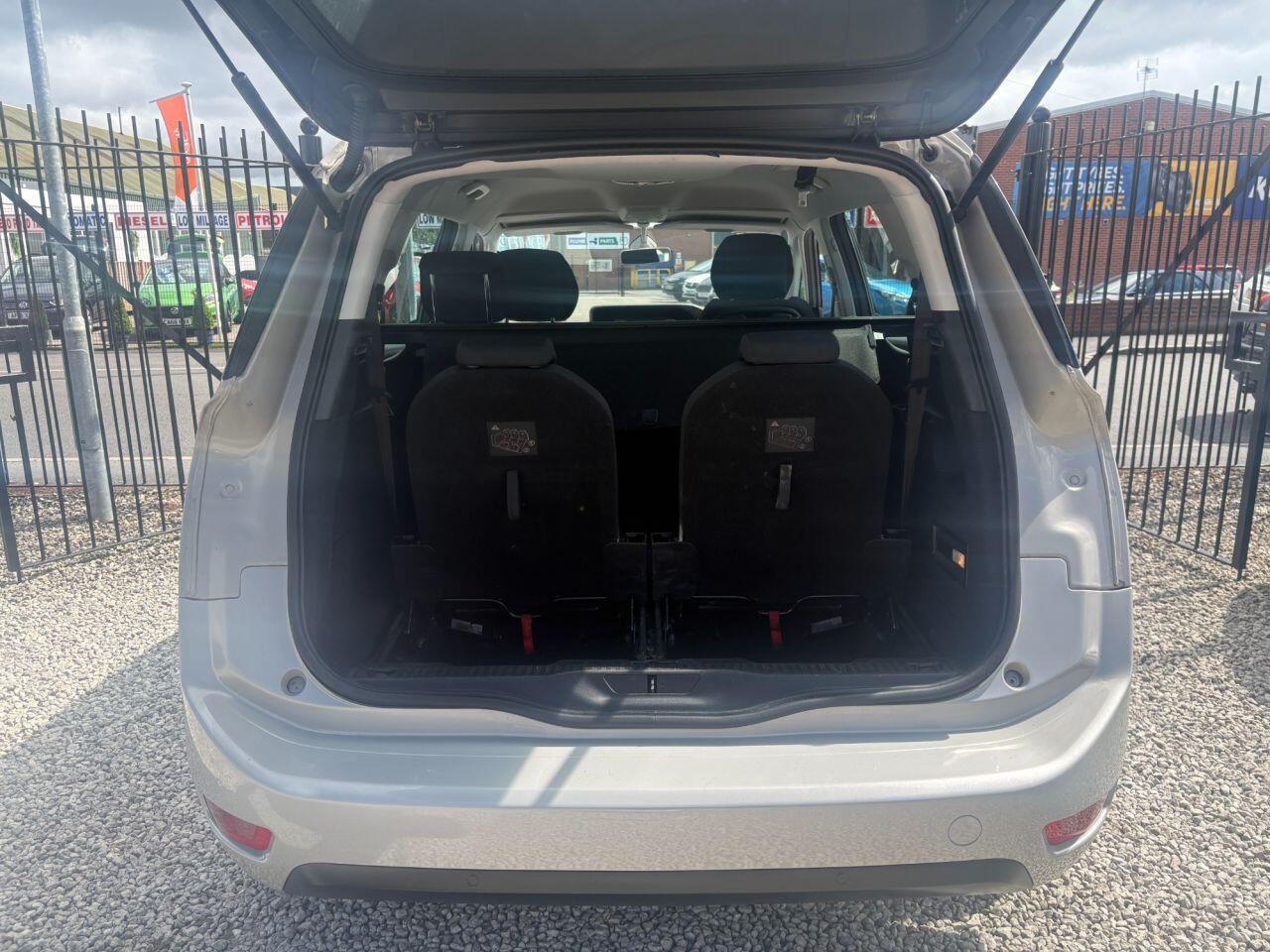 Citroen Grand C4 Picasso - Image 10