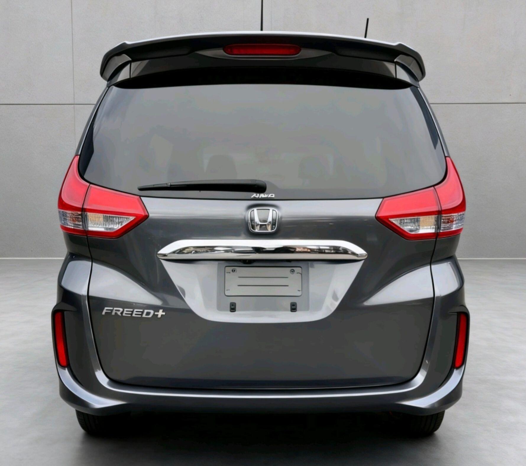 Honda Freed - Image 4