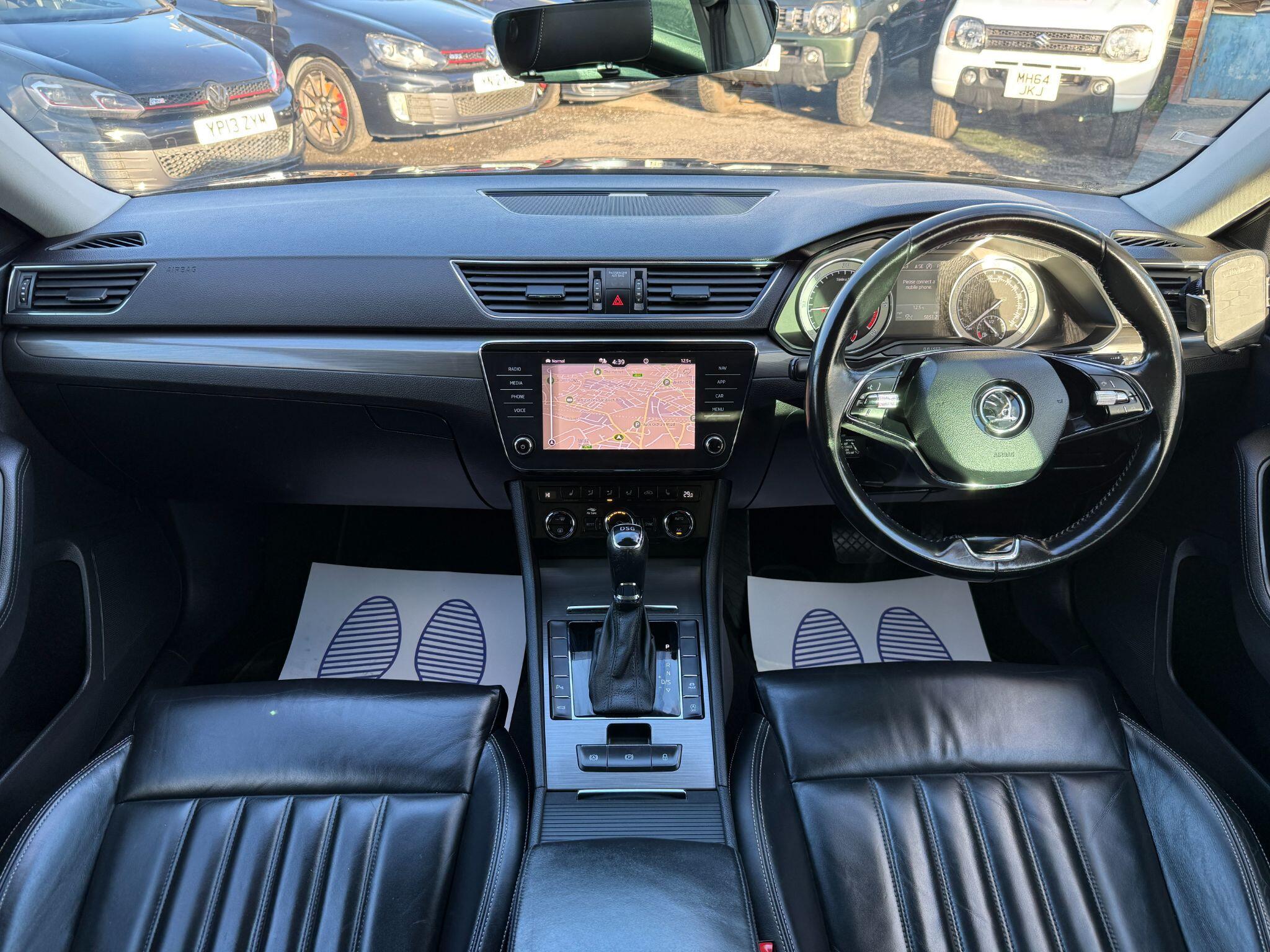 Skoda Superb - Image 3