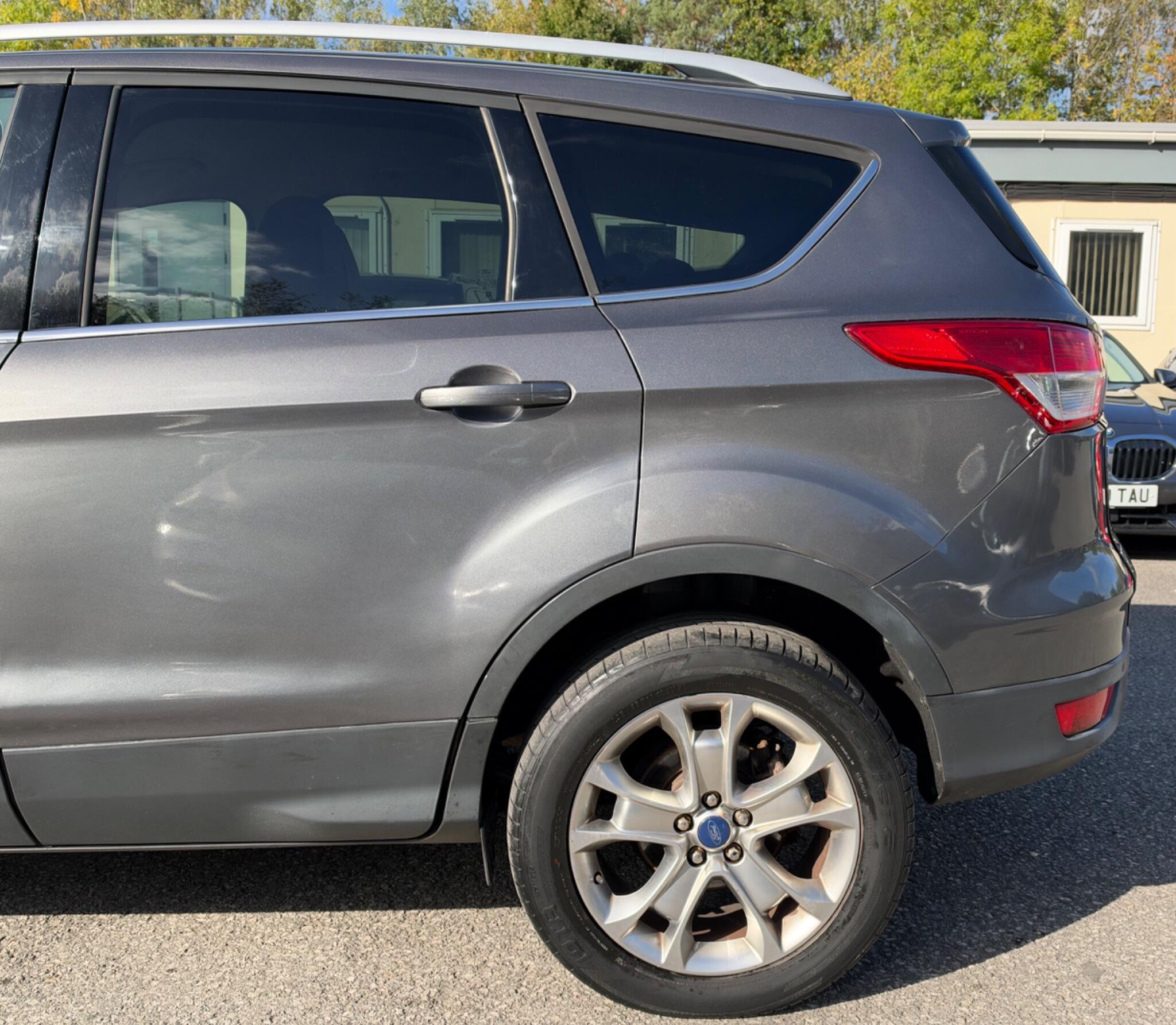 Ford Kuga - Image 7