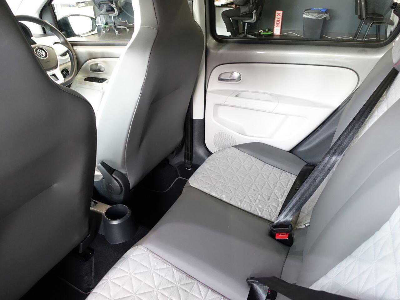 Volkswagen up! - Image 16