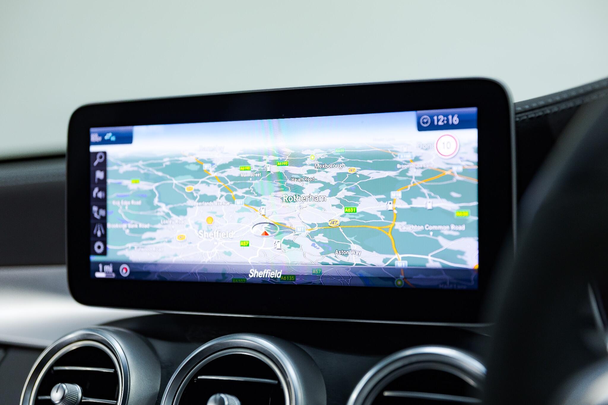 Mercedes C Class - Image 39