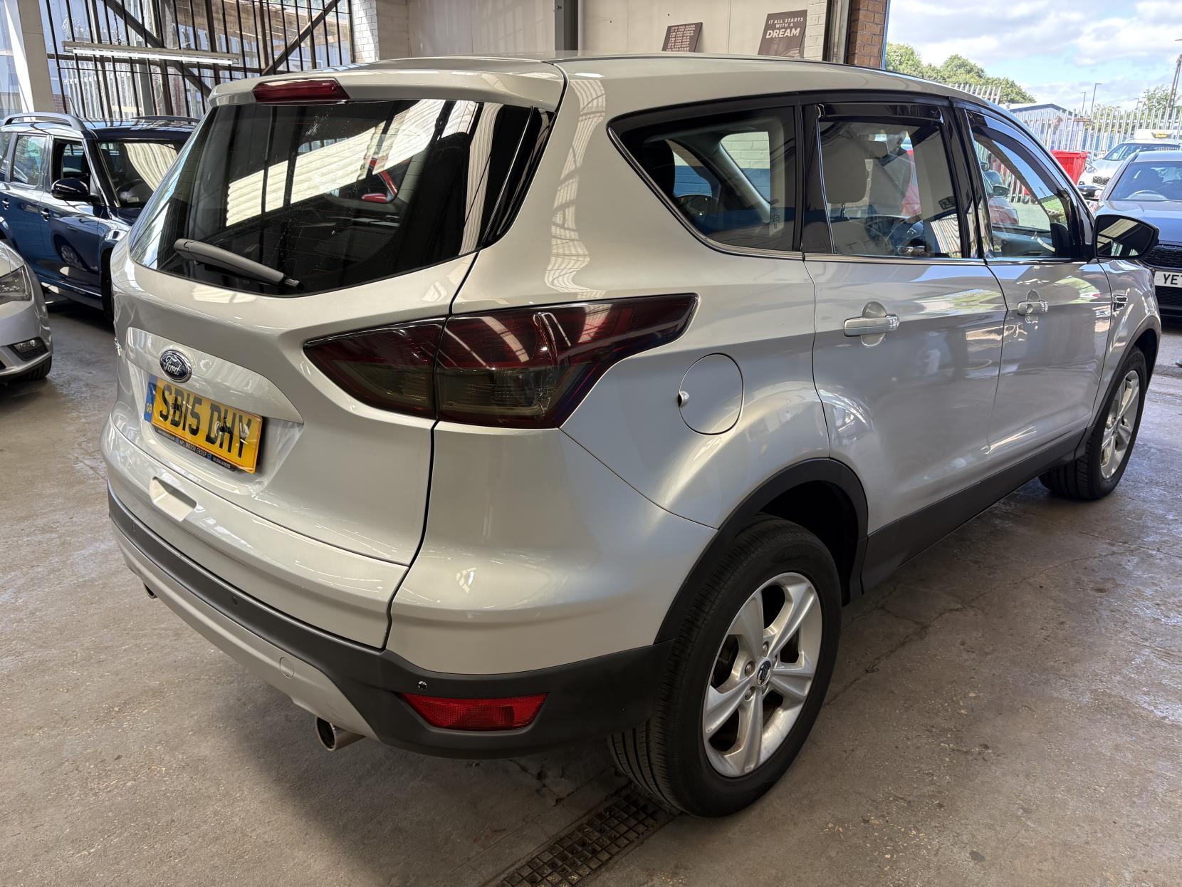 Ford Kuga - Image 9