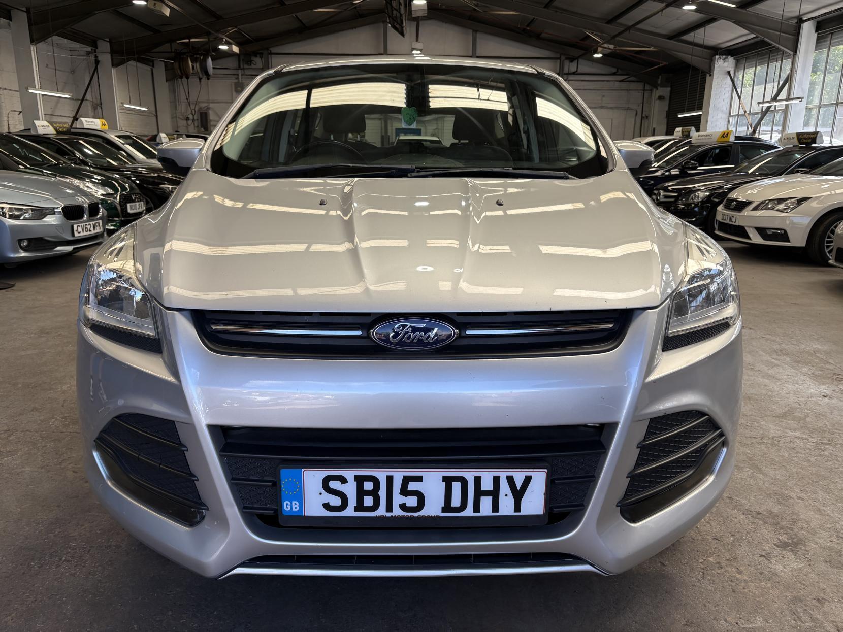 Ford Kuga - Image 3