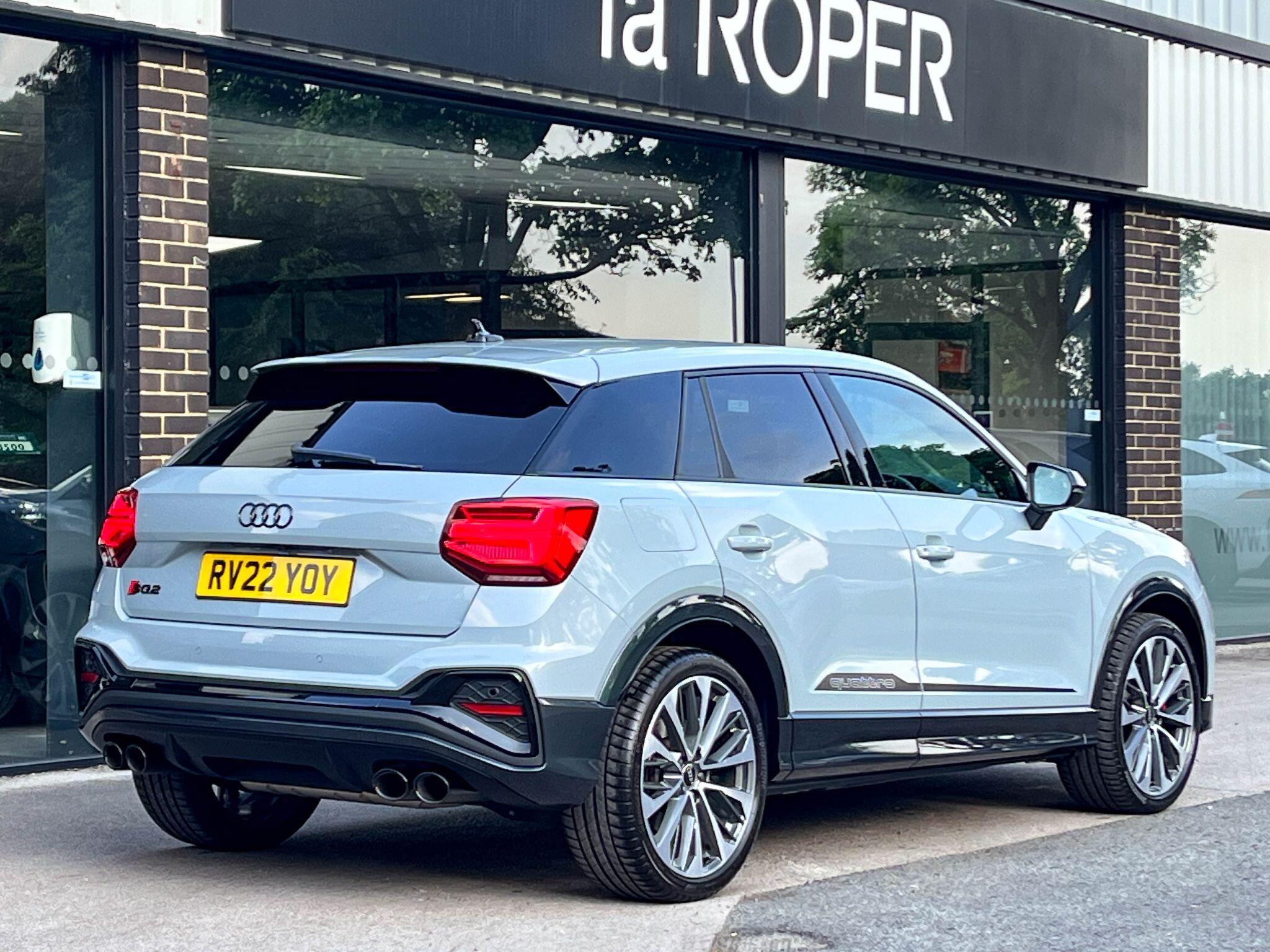Audi SQ2 - Image 17