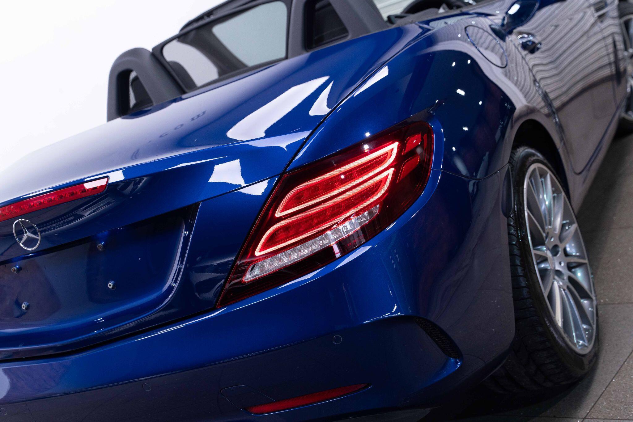 Mercedes SLC - Image 37