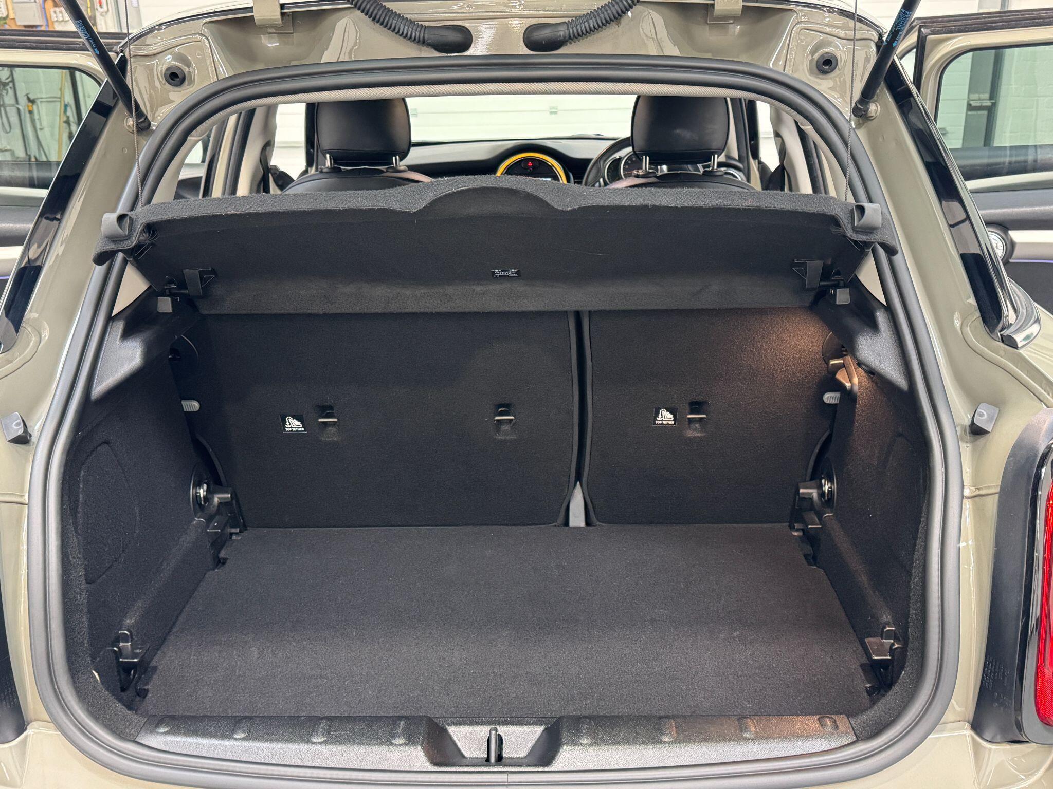 MINI Hatch - Image 55
