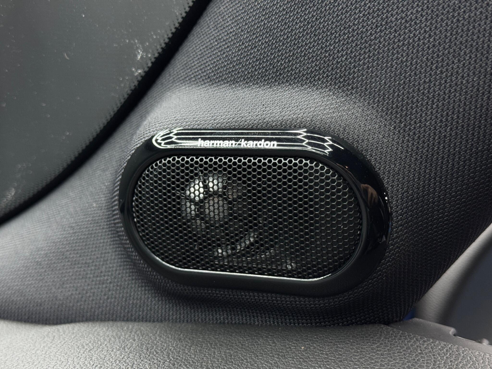 MINI Hatch - Image 47