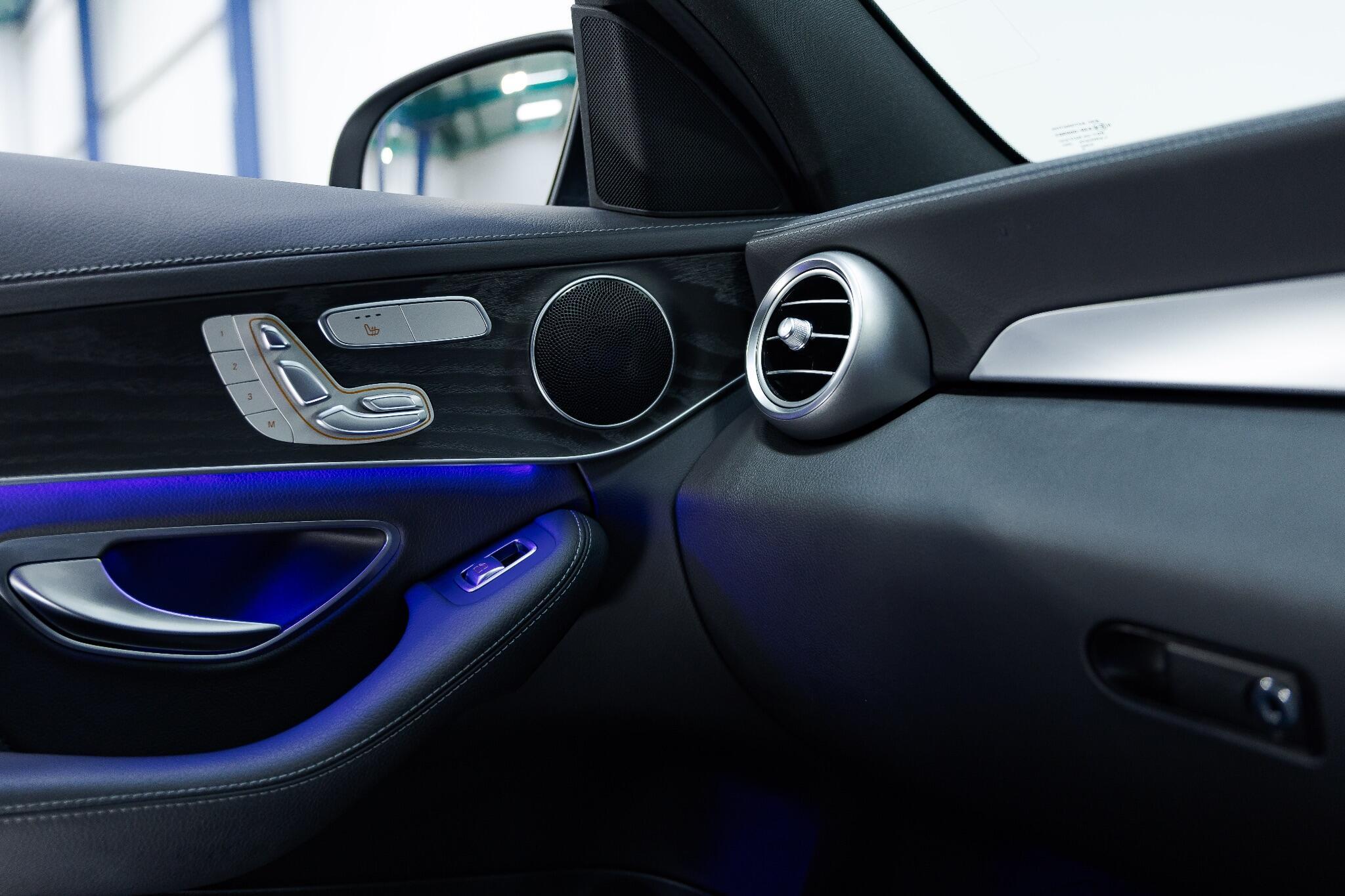 Mercedes C Class - Image 54