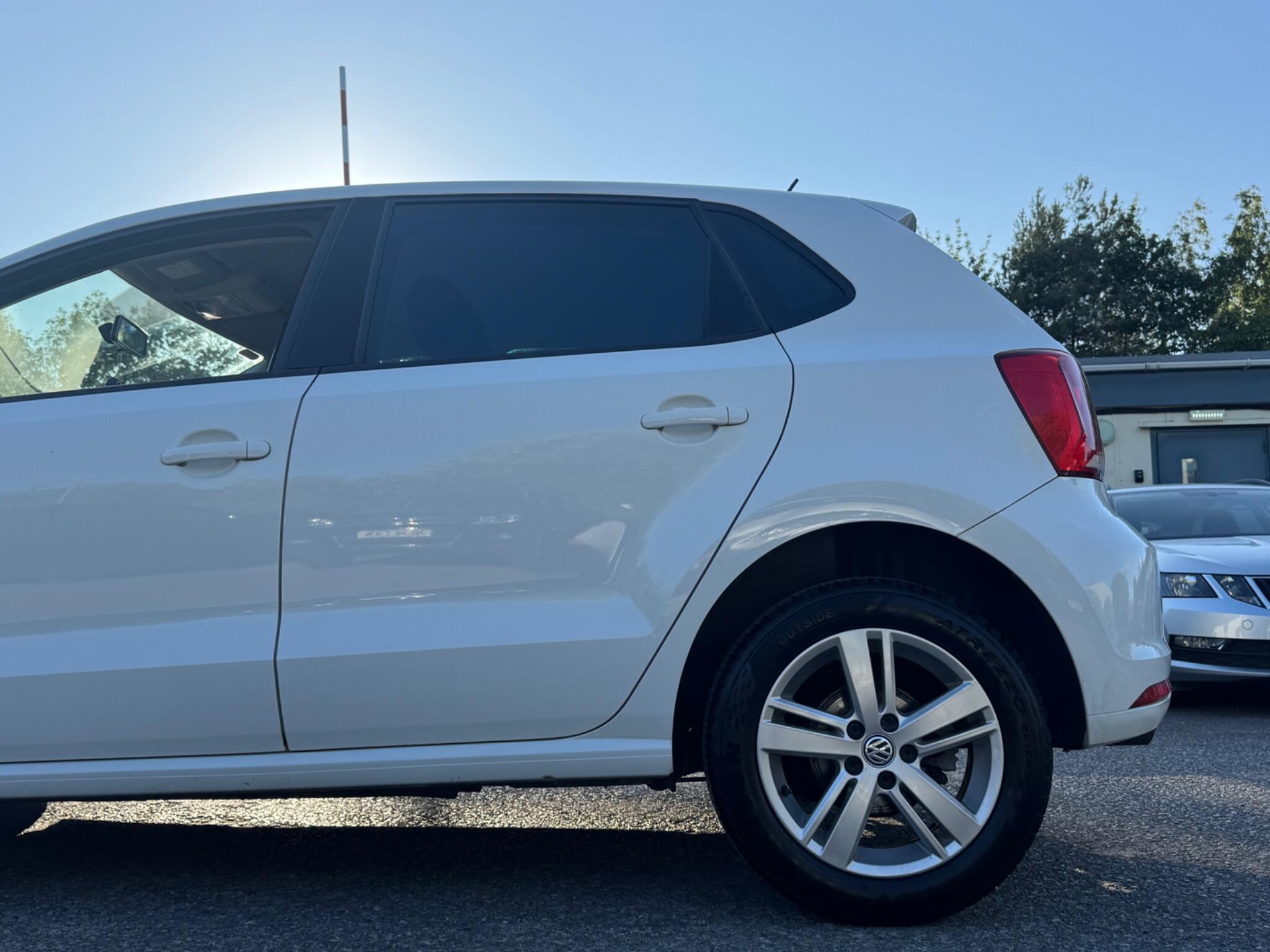 Volkswagen Polo - Image 7