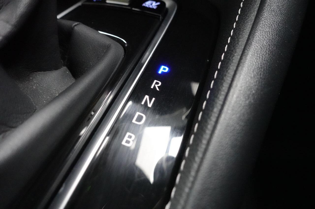 Toyota Corolla - Image 42