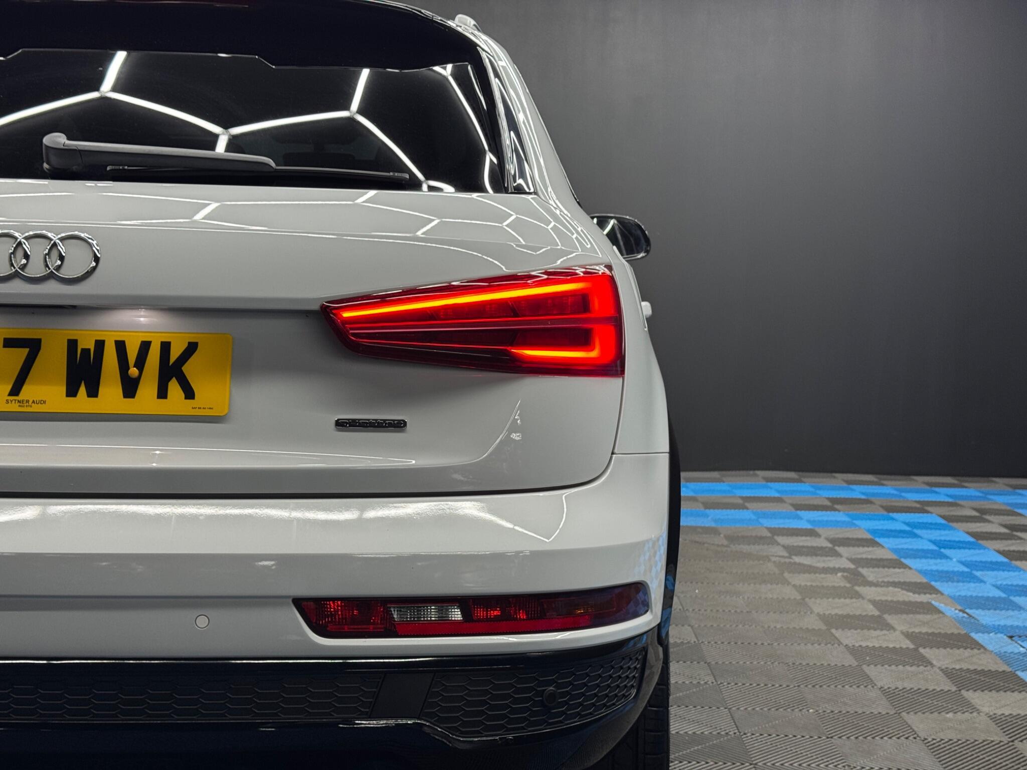 Audi Q3 - Image 45