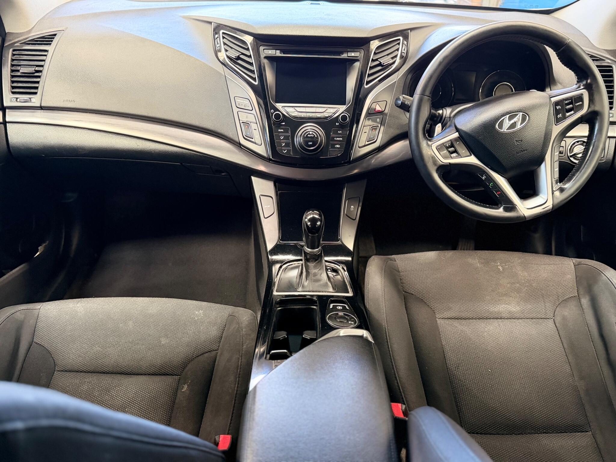 Hyundai i40 - Image 31