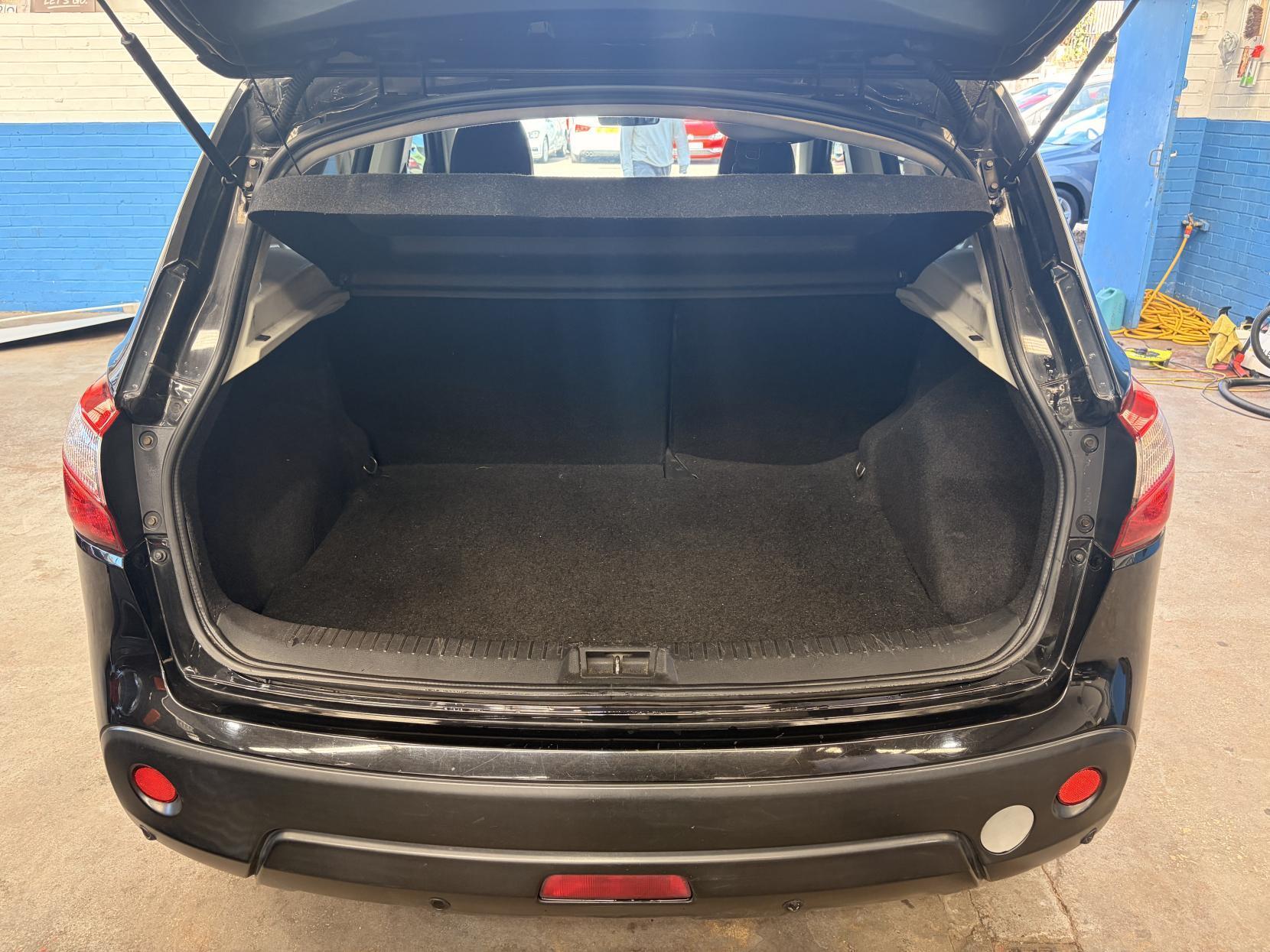 Nissan Qashqai - Image 20