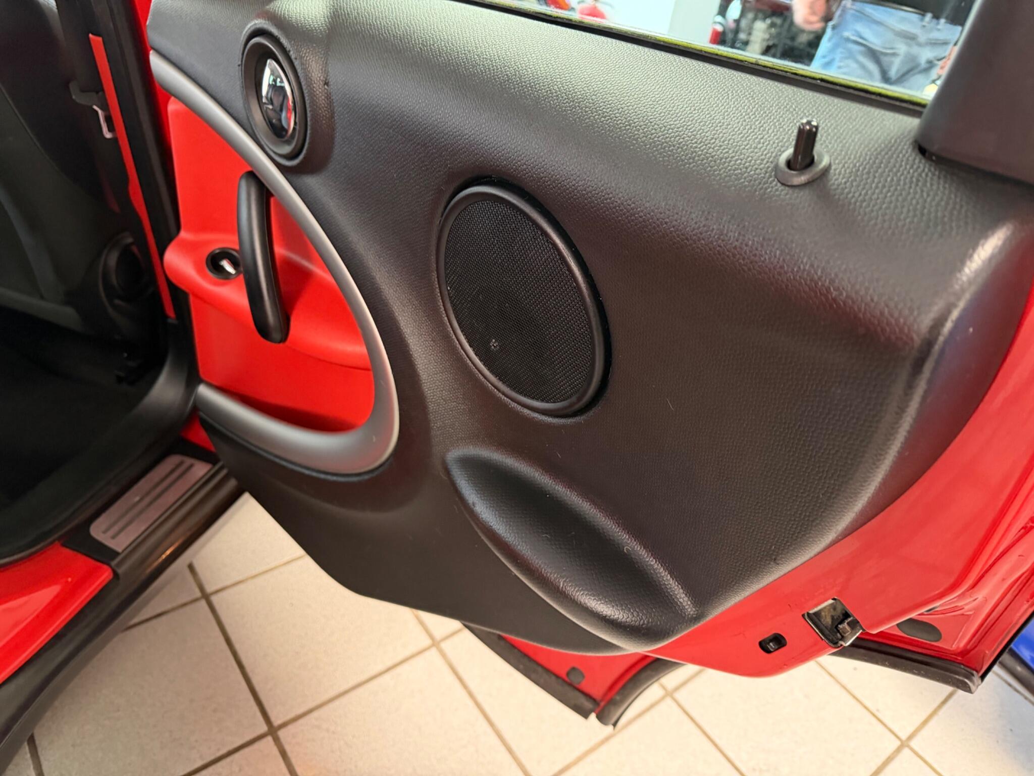 MINI Countryman - Image 11