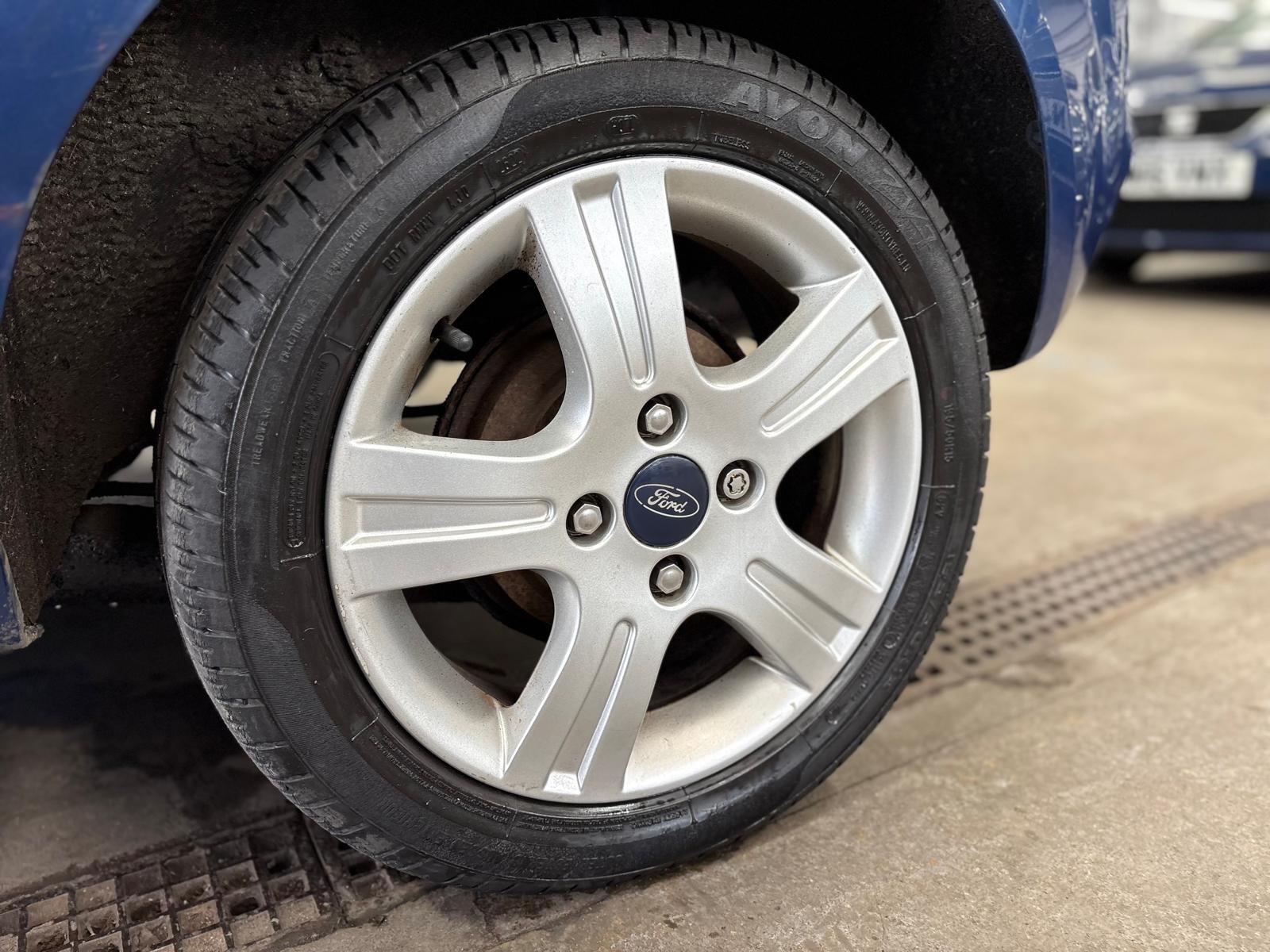 Ford Fiesta - Image 22