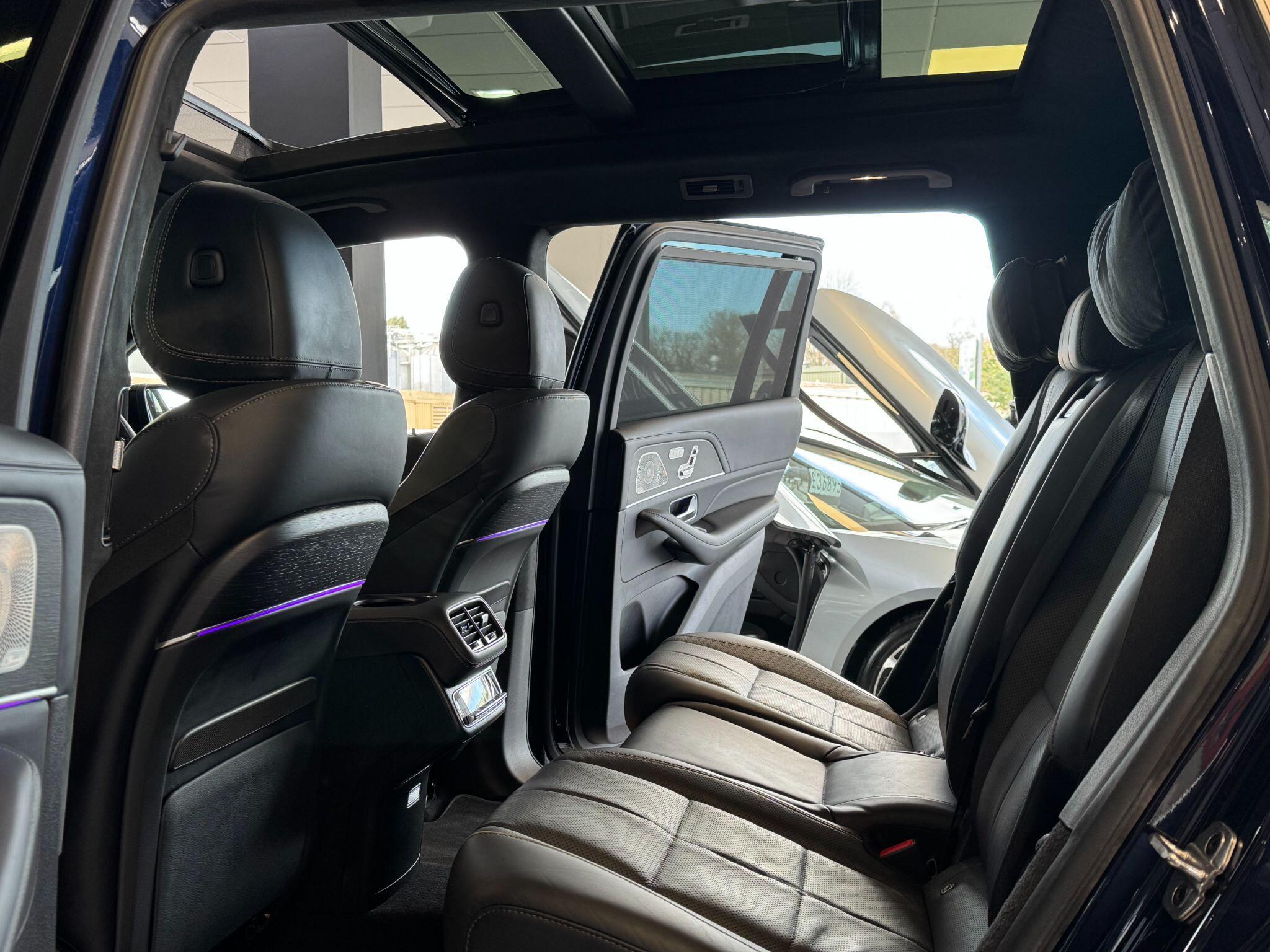 Mercedes GLS - Image 28
