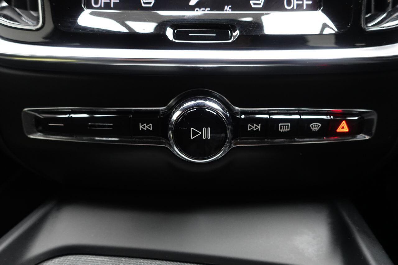 Volvo S60 - Image 52