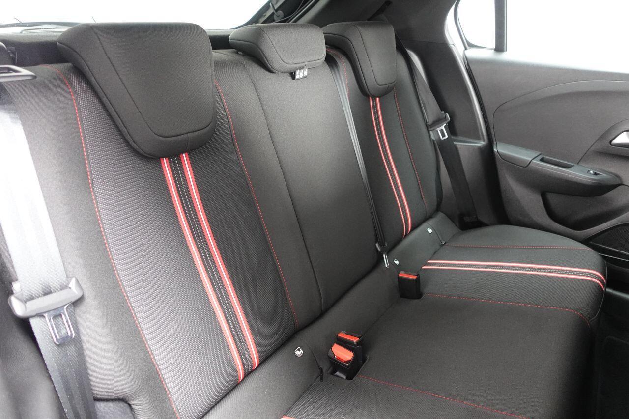 Vauxhall Corsa - Image 18