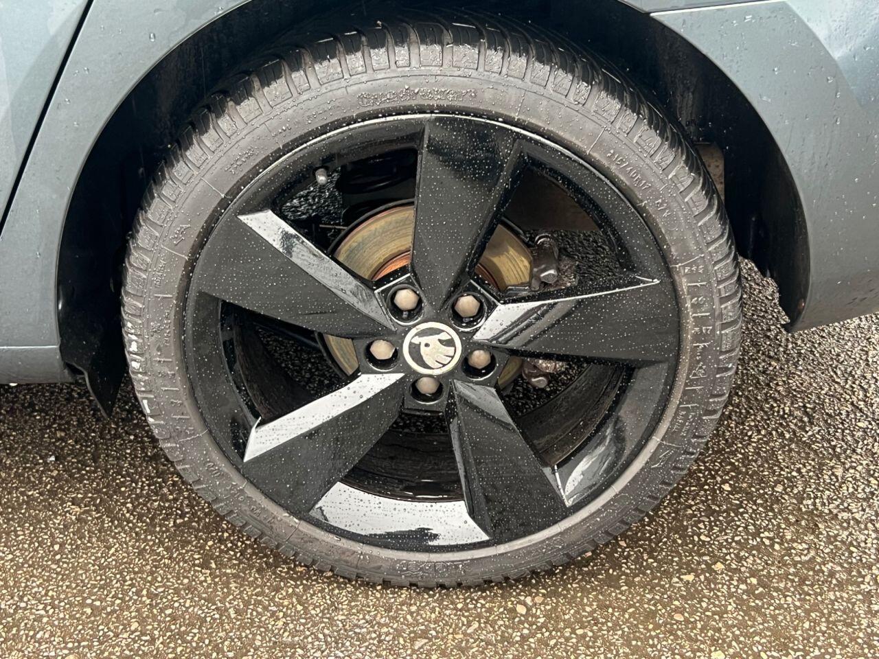 Skoda Rapid Spaceback - Image 32