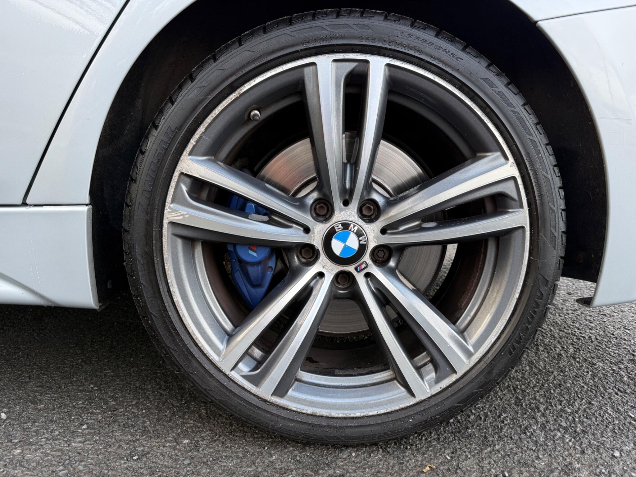 BMW 3 Series - Image 32