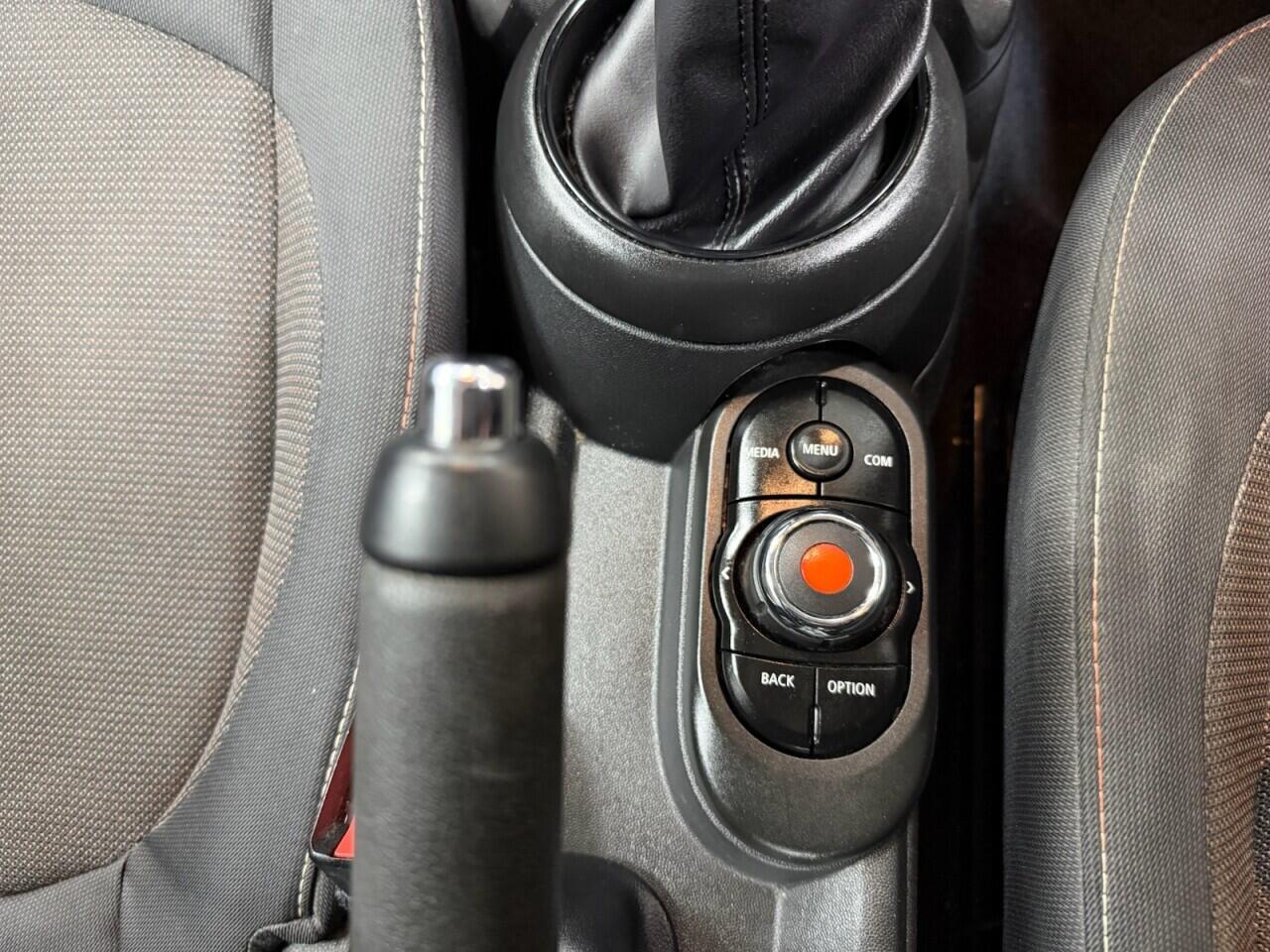 MINI Hatch - Image 28