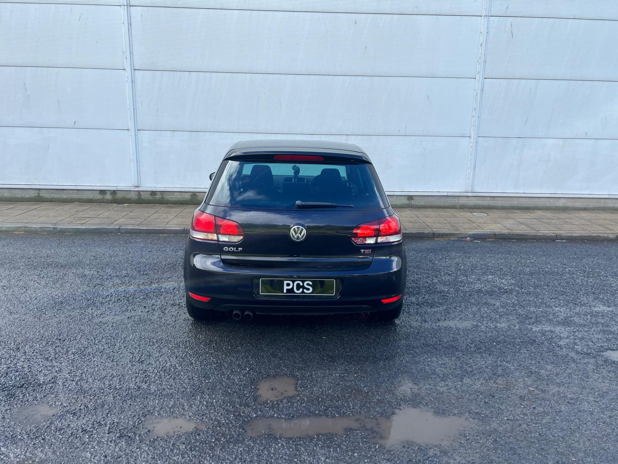 Volkswagen Golf - Image 8