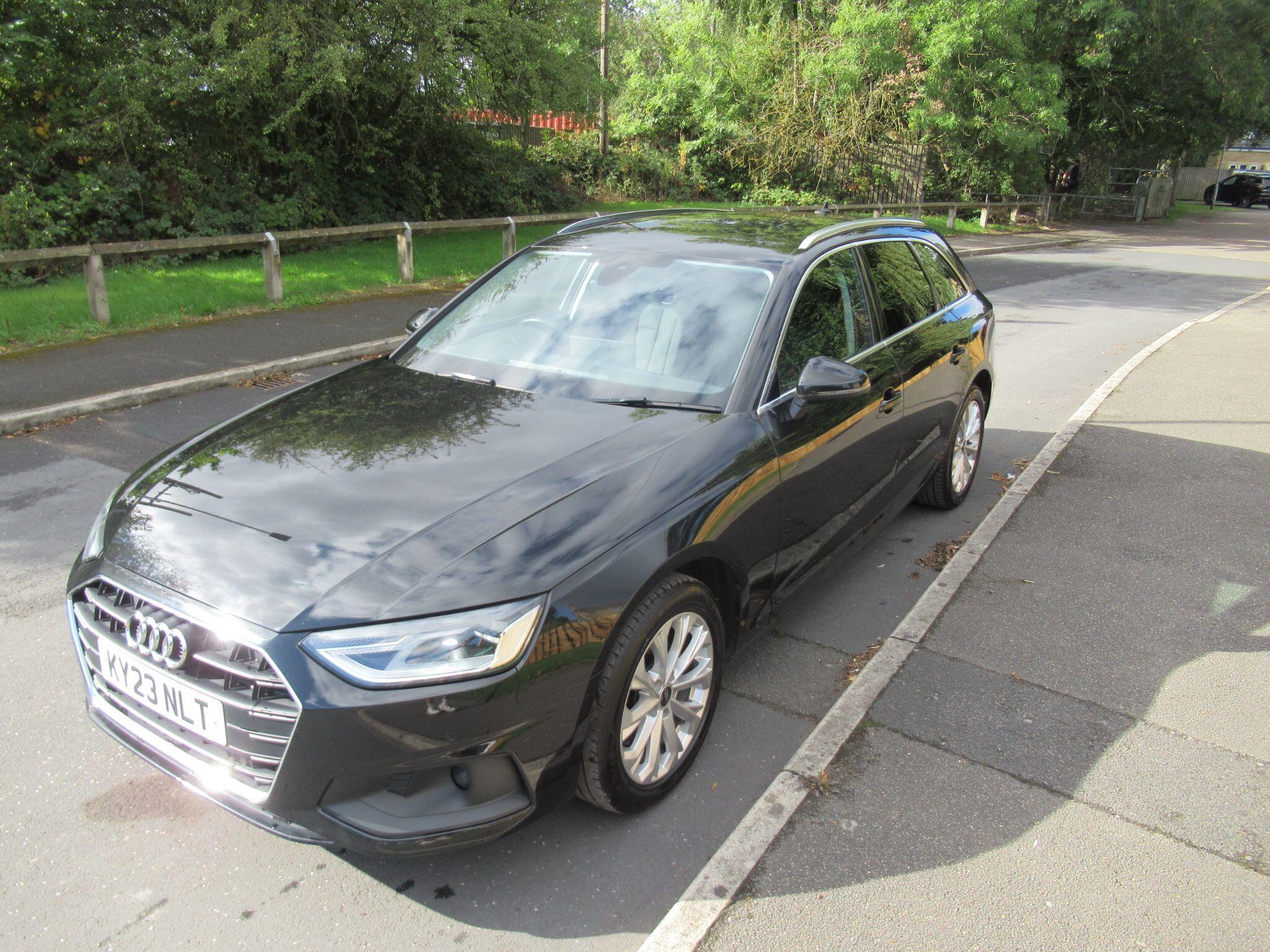 Audi A4 Avant - Image 11