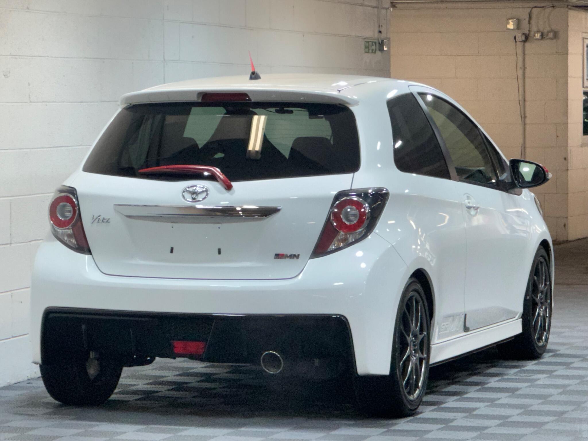 Toyota Yaris - Image 4