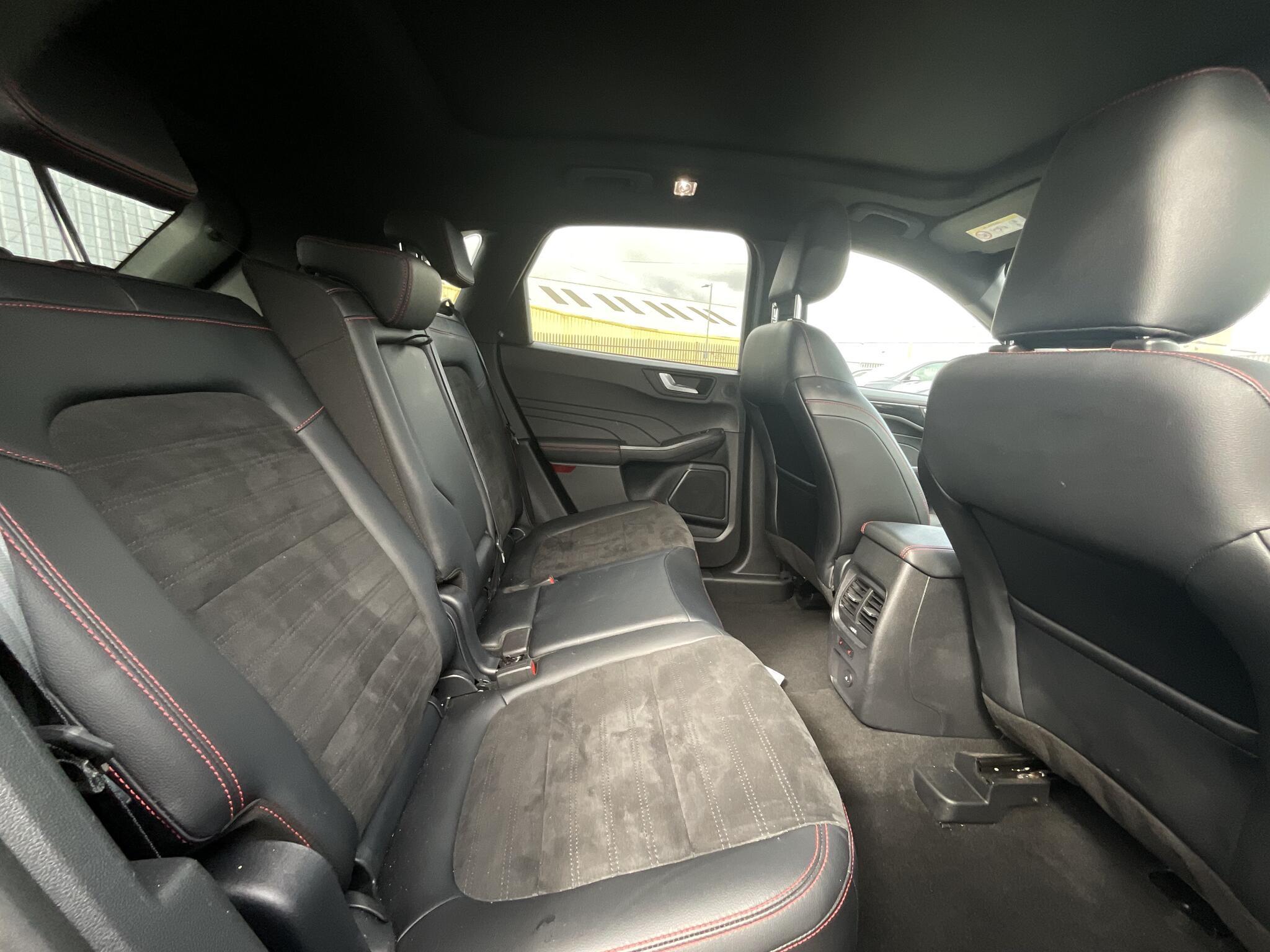 Ford Kuga - Image 12