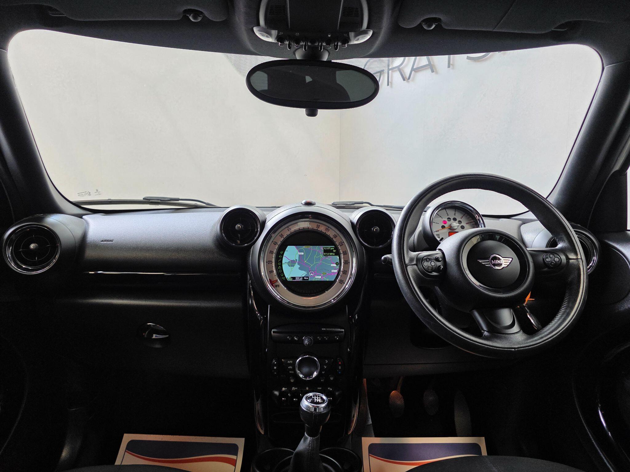 MINI Countryman - Image 13