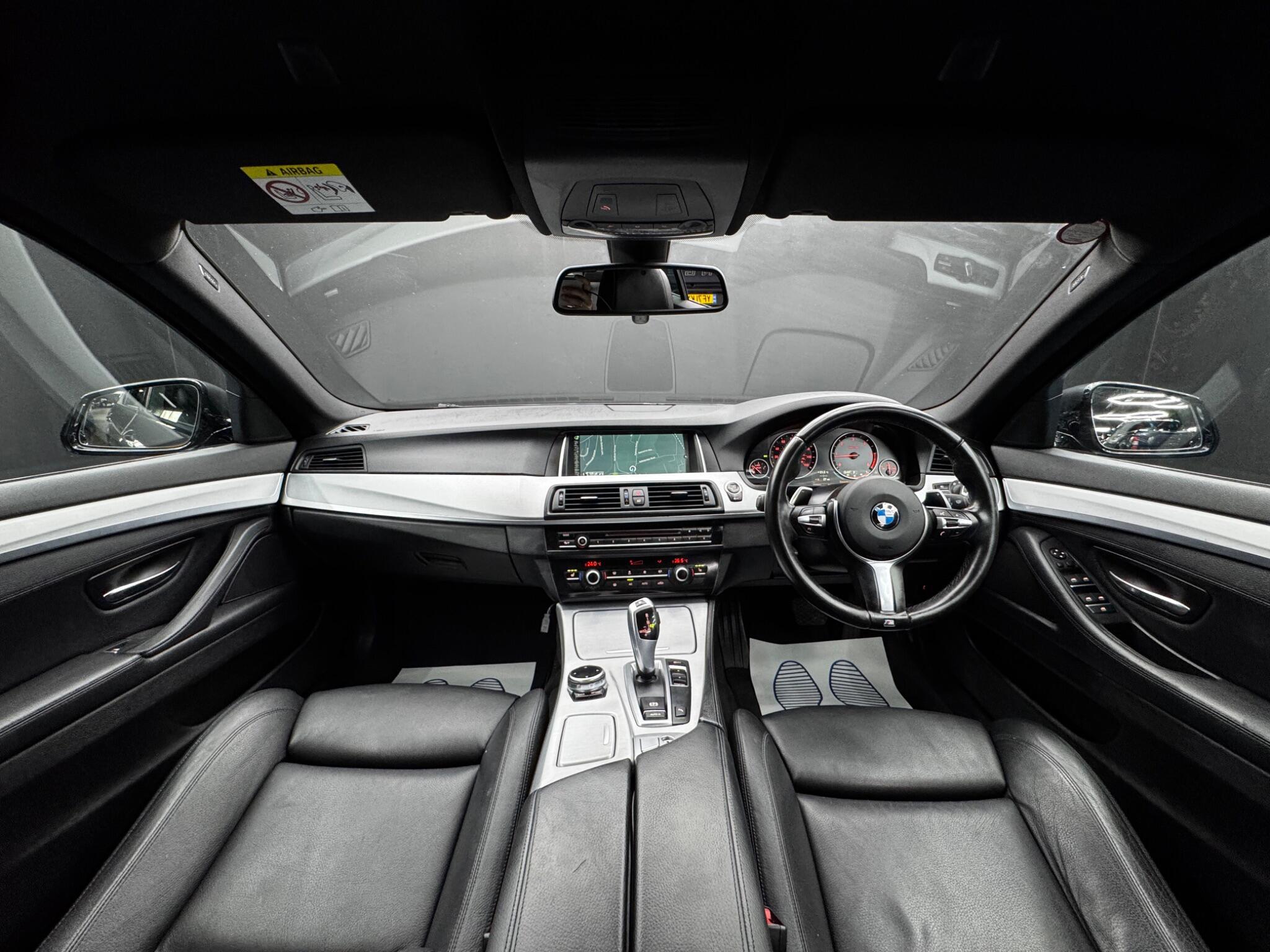 BMW 5 Series - Image 17