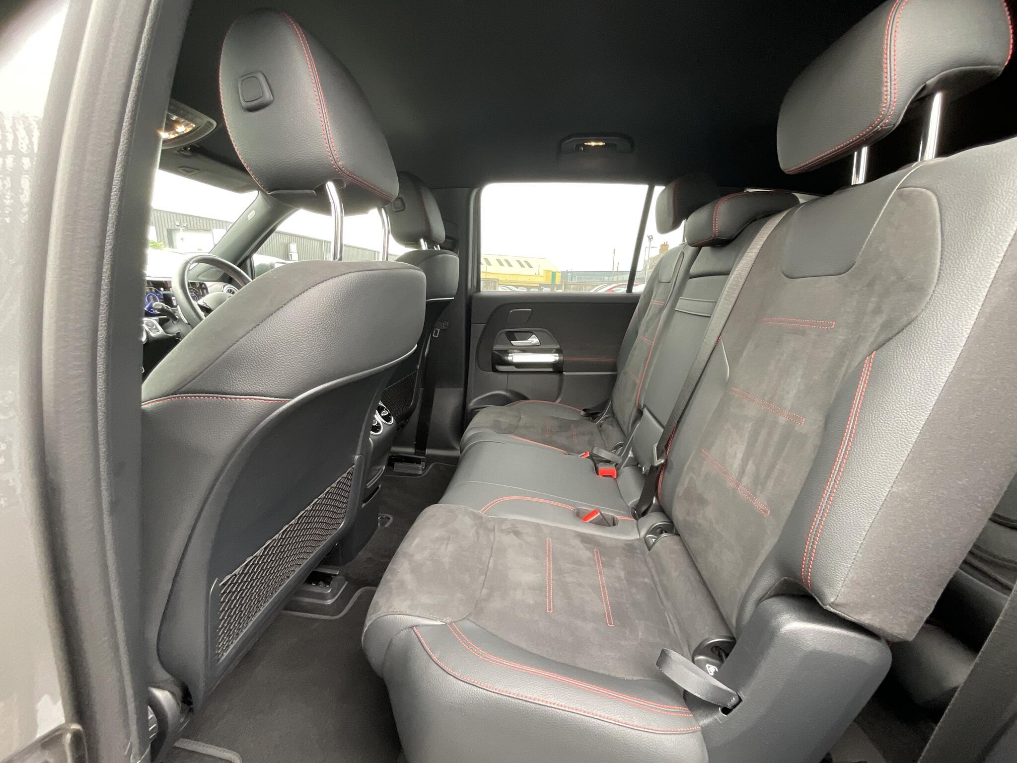 Mercedes Eqb - Image 15