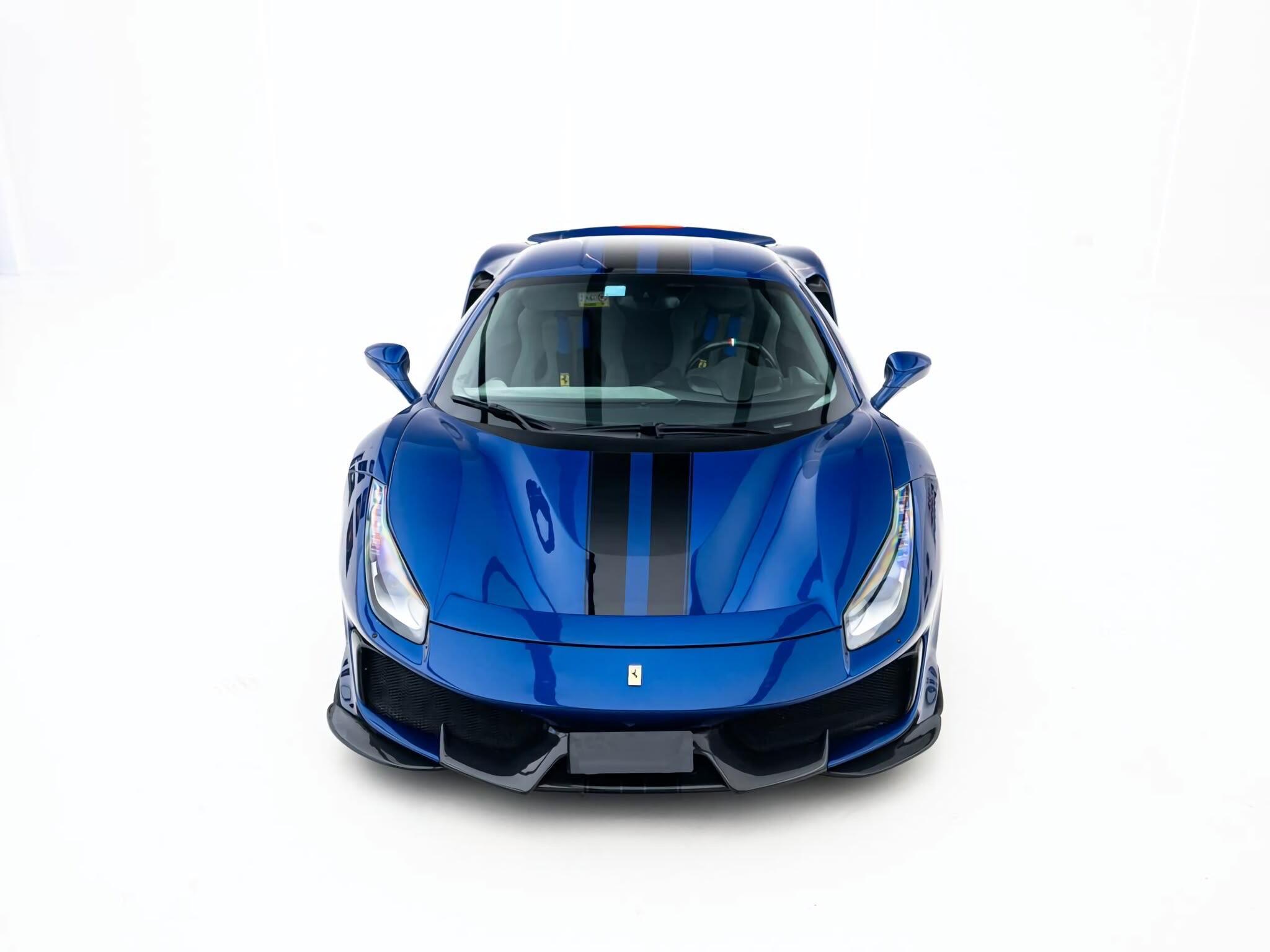 Ferrari 488 Pista - Image 18