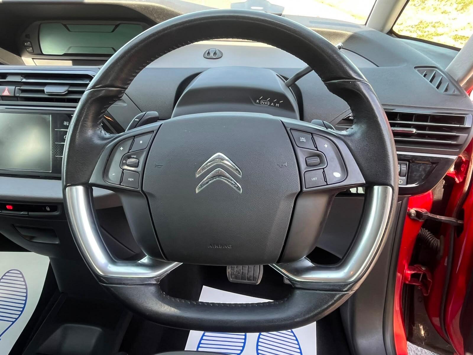 Citroen C4 Picasso - Image 12