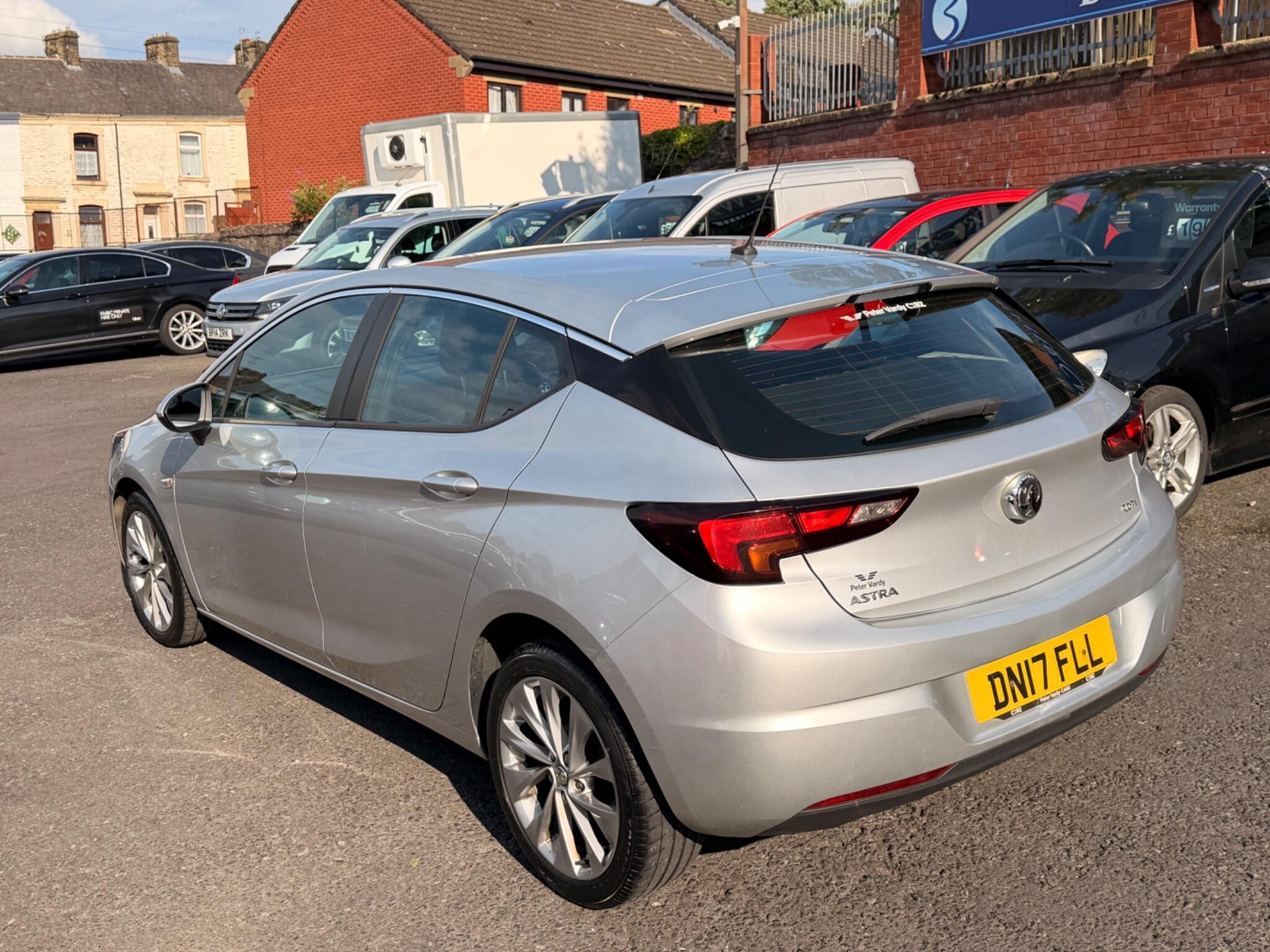 Vauxhall Astra - Image 5