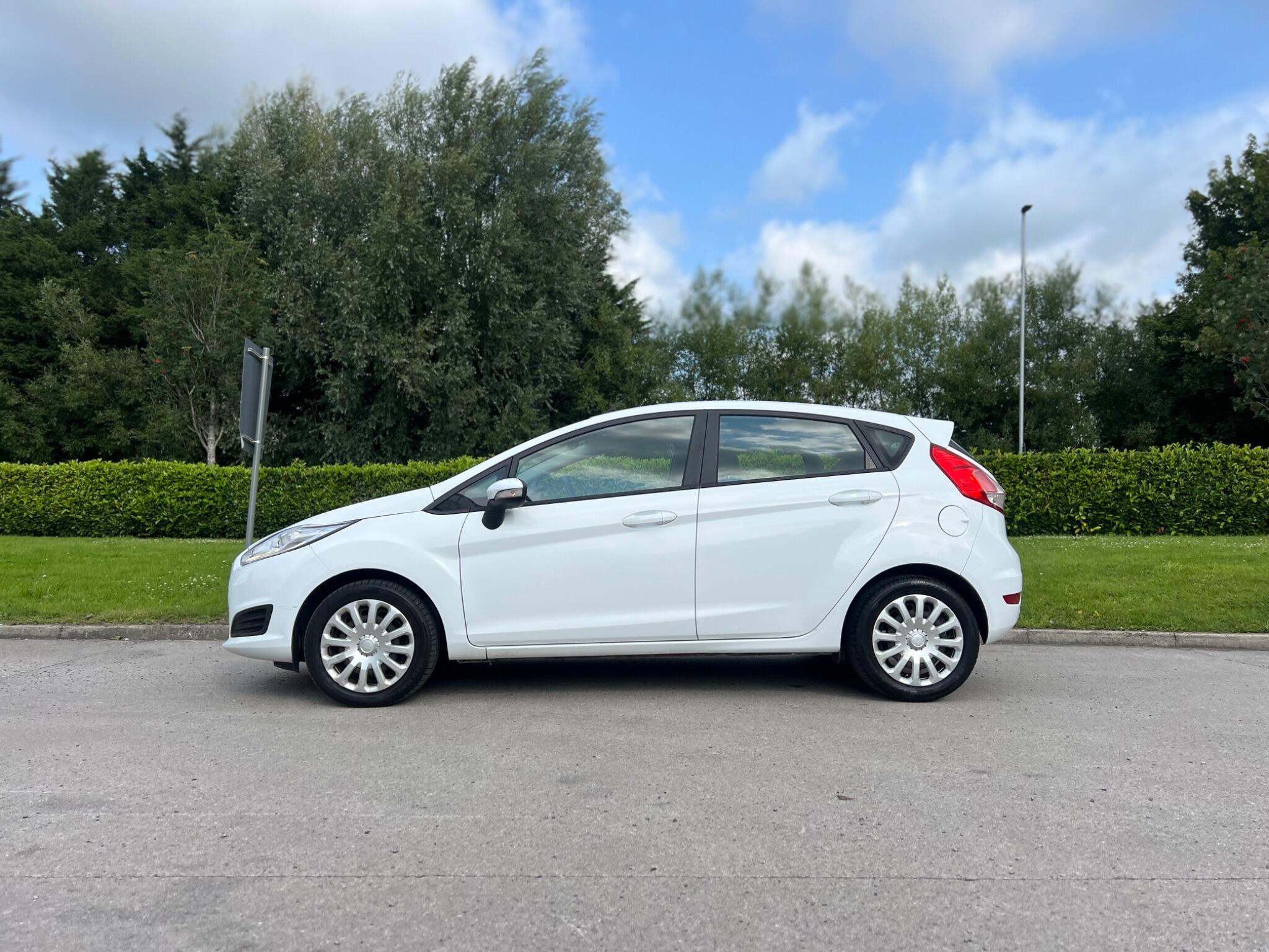 Ford Fiesta - Image 31