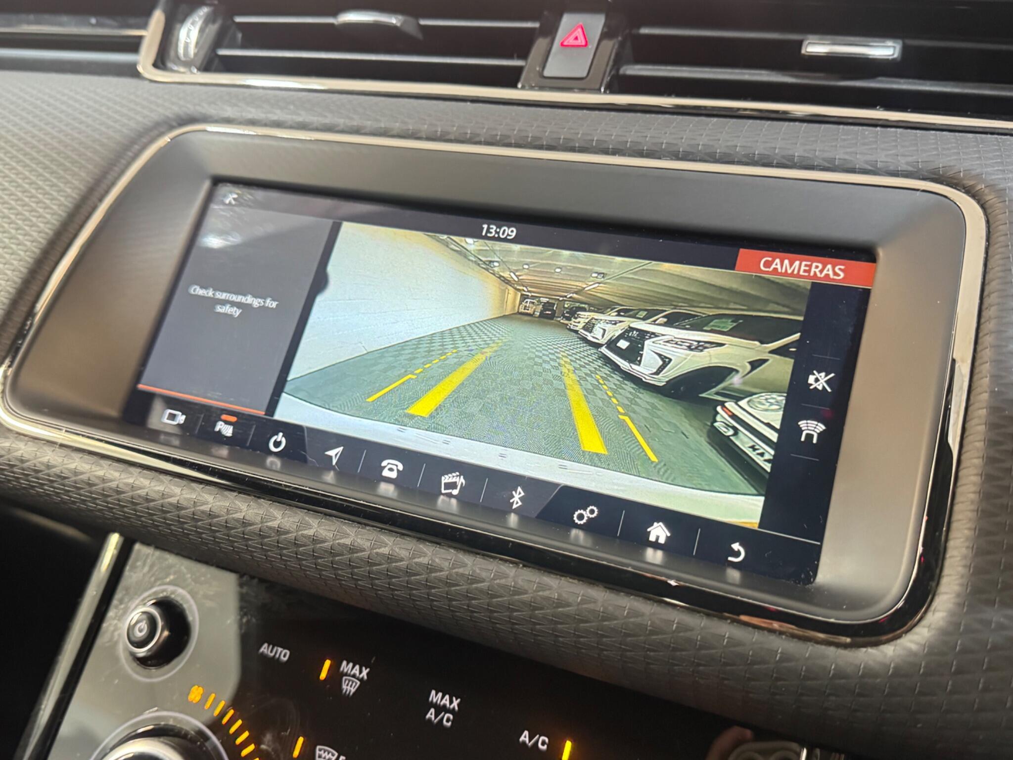 Land Rover Range Rover Evoque - Image 13