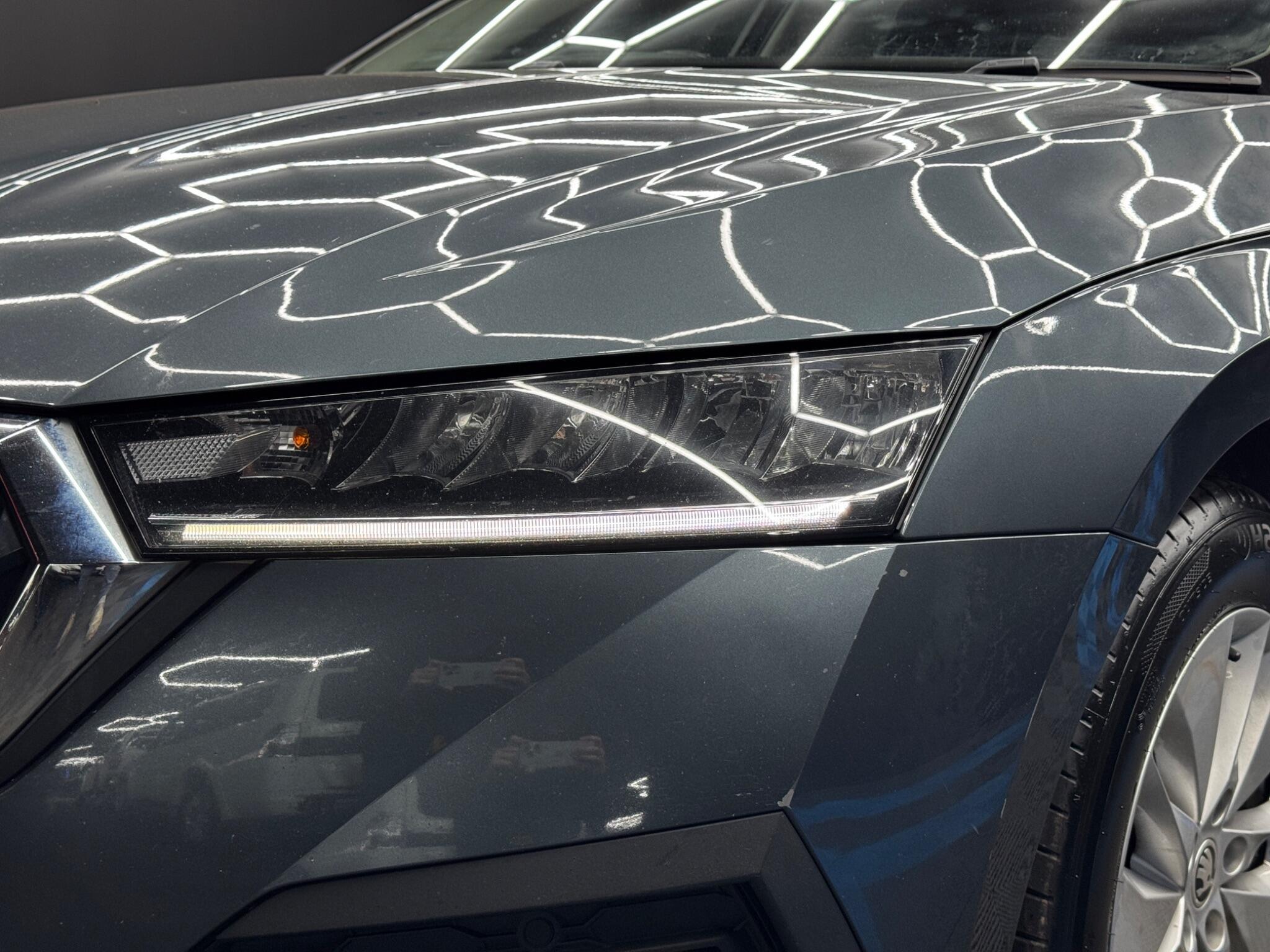 Skoda Octavia - Image 38