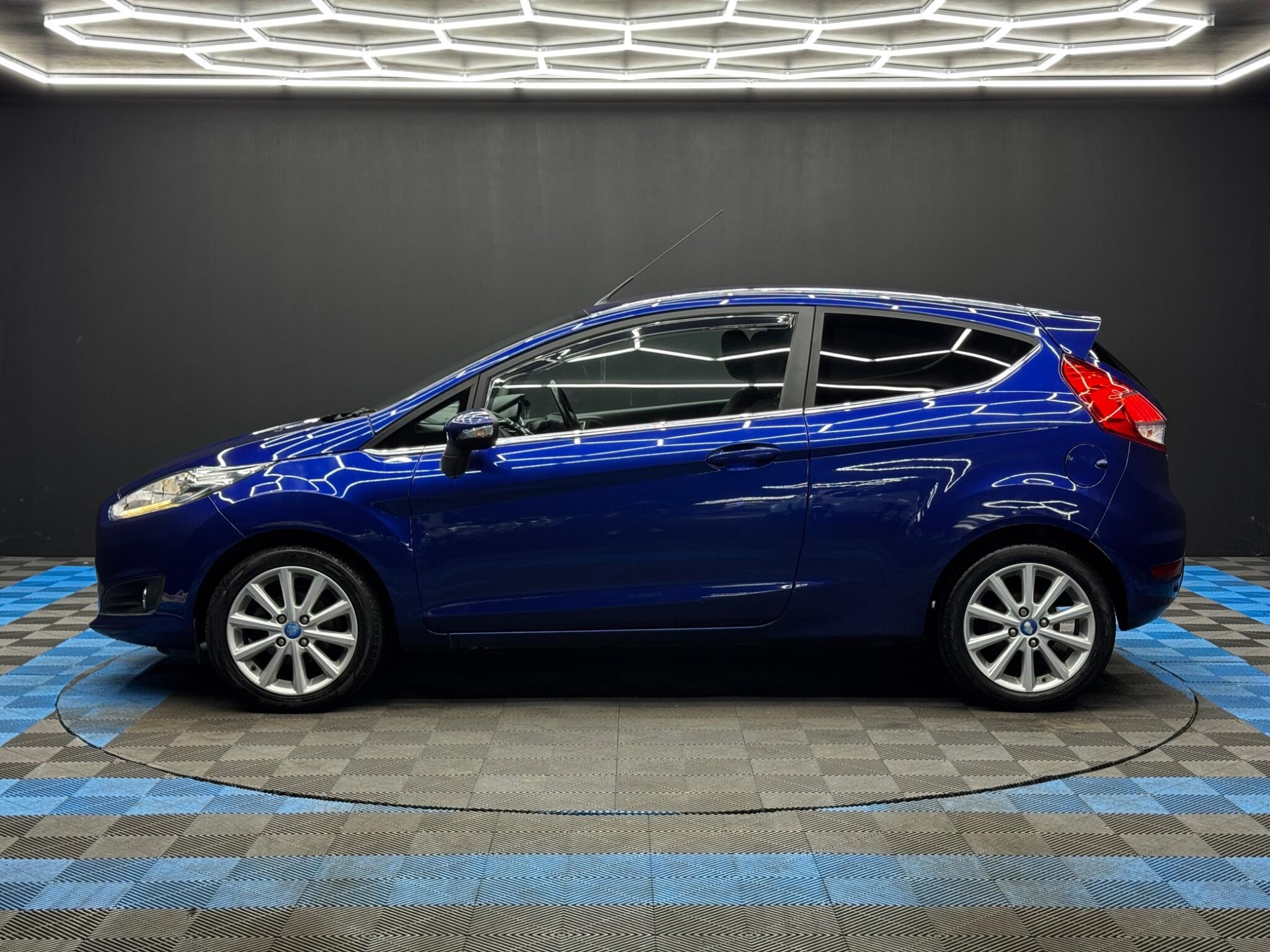 Ford Fiesta - Image 8