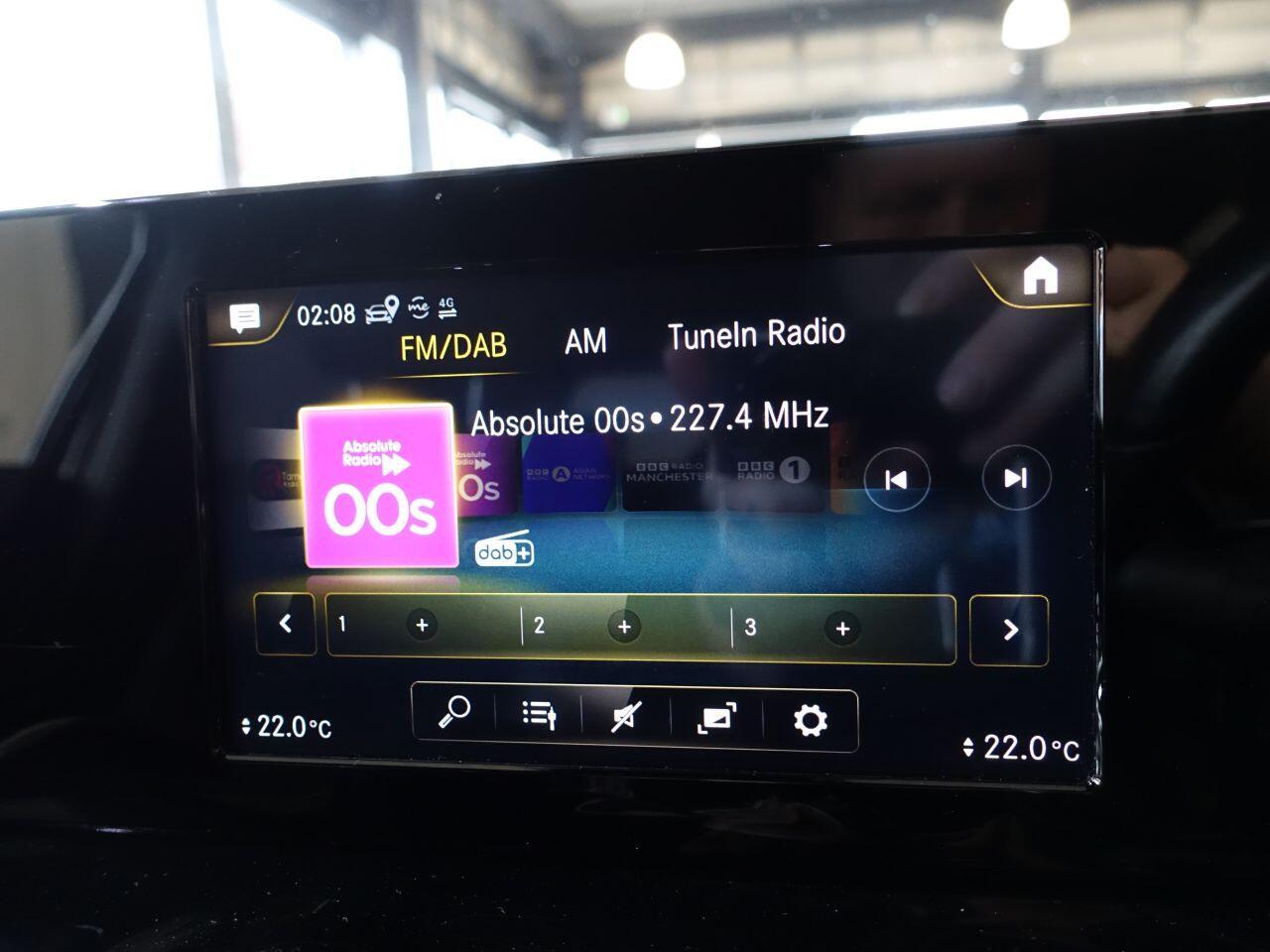 Mercedes-benz GLA - Image 33