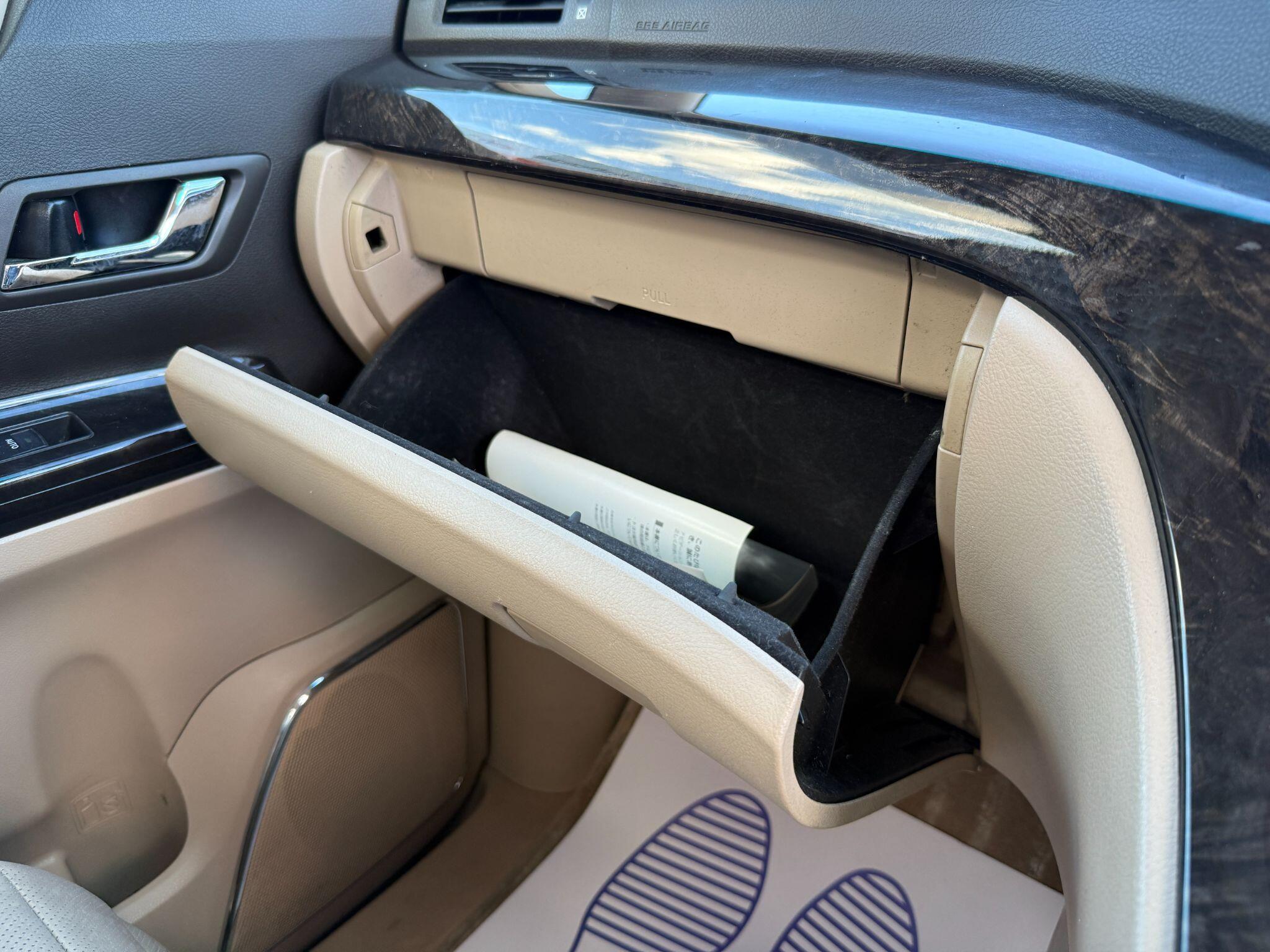 Toyota Alphard - Image 77