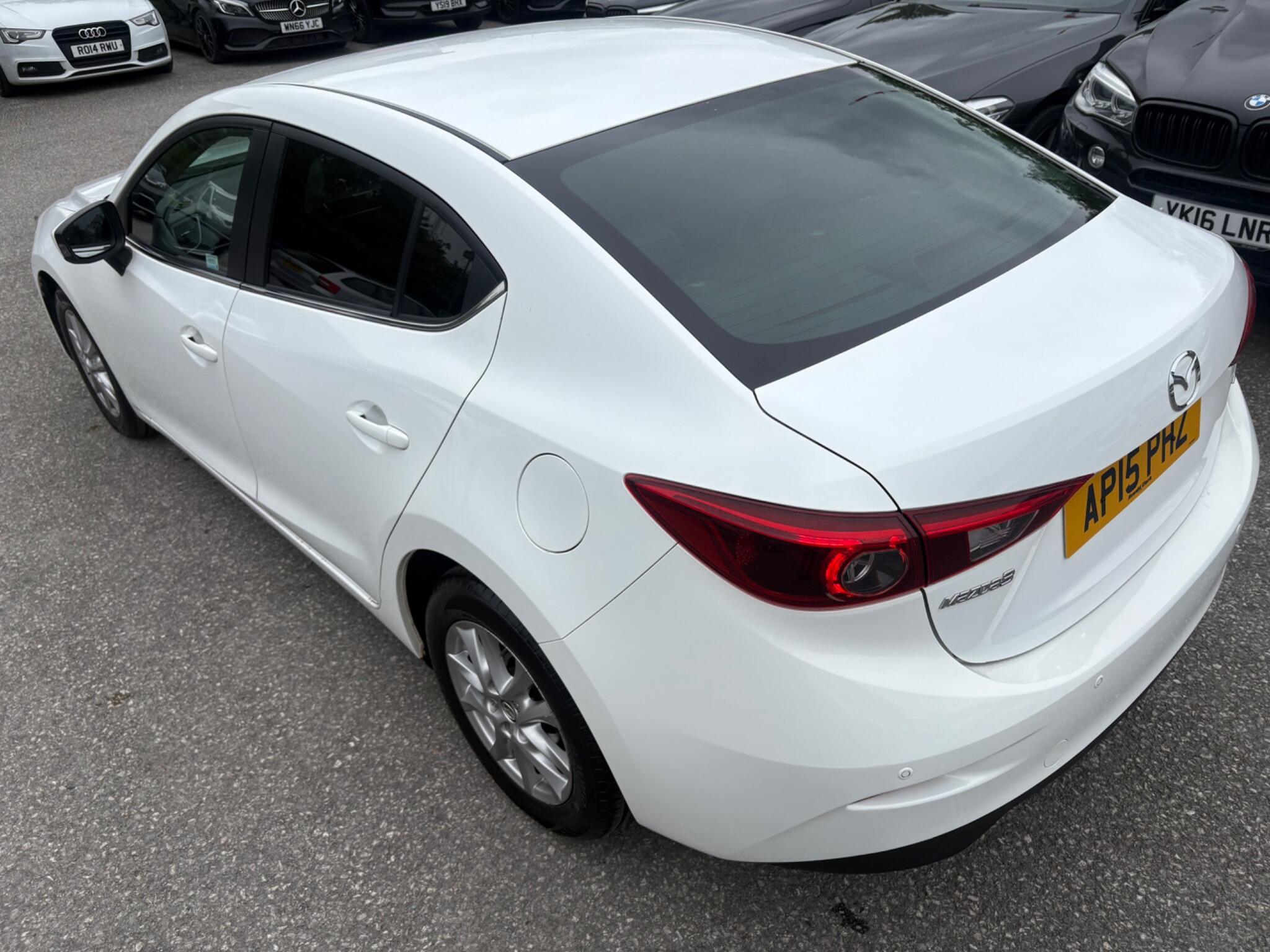Mazda MAZDA3 - Image 14