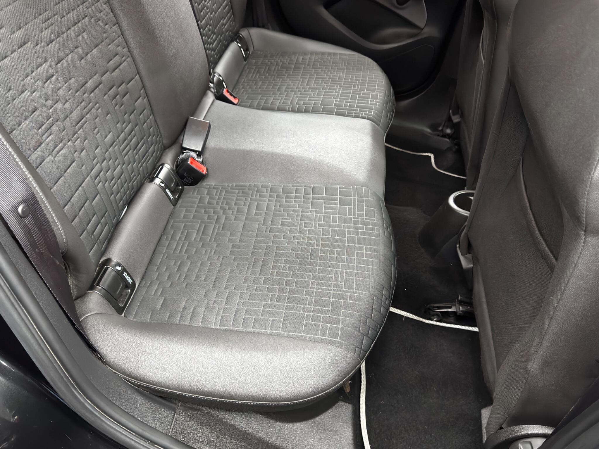 Vauxhall Corsa - Image 16
