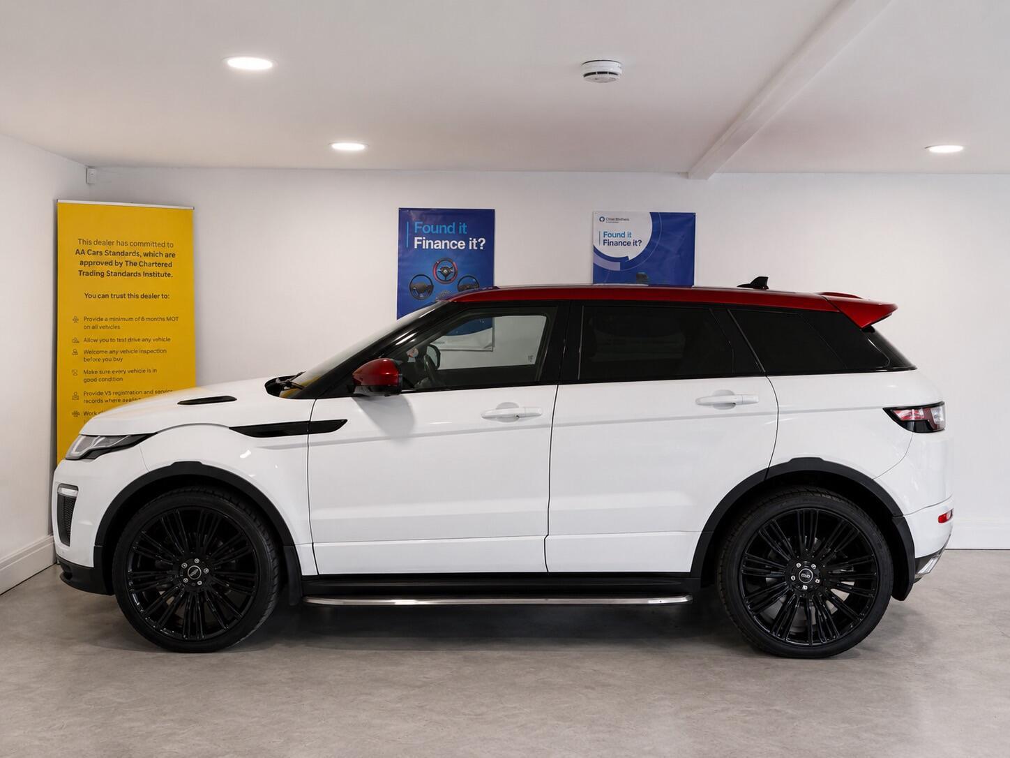Land Rover Range Rover Evoque - Image 9