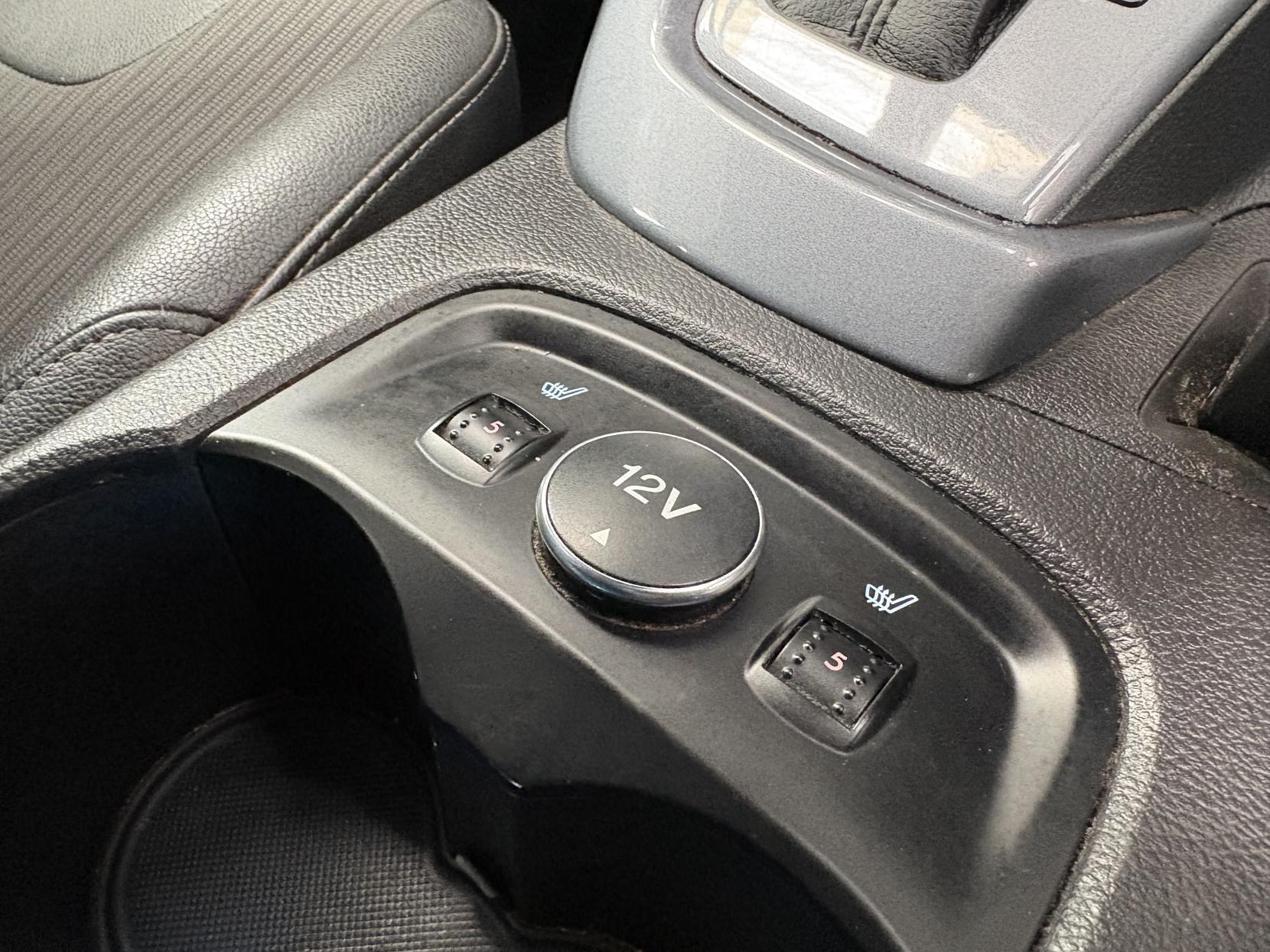 Ford Focus - Image 14