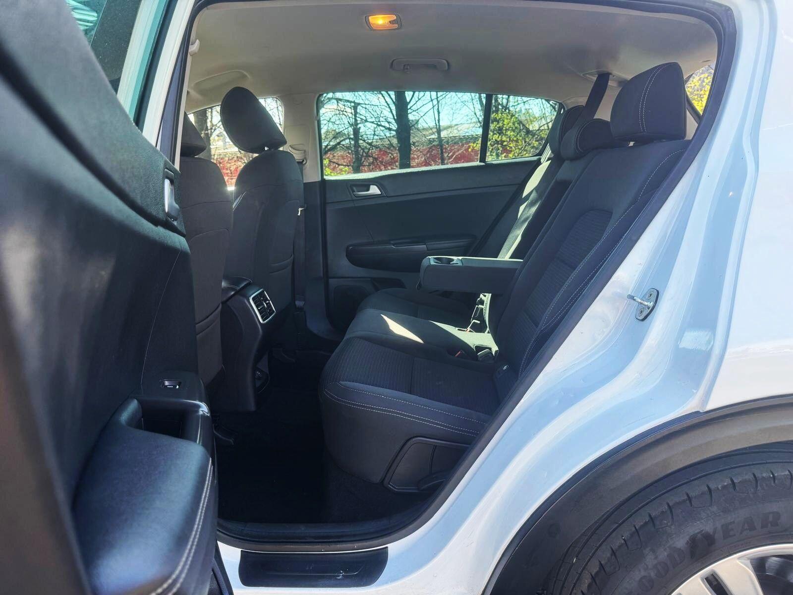 Kia Sportage - Image 11