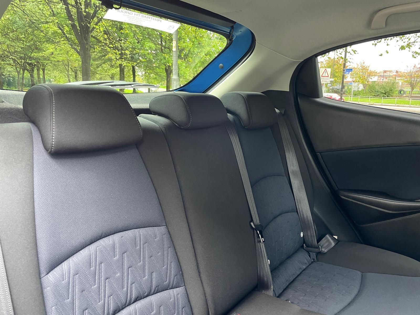 Mazda MAZDA2 - Image 19