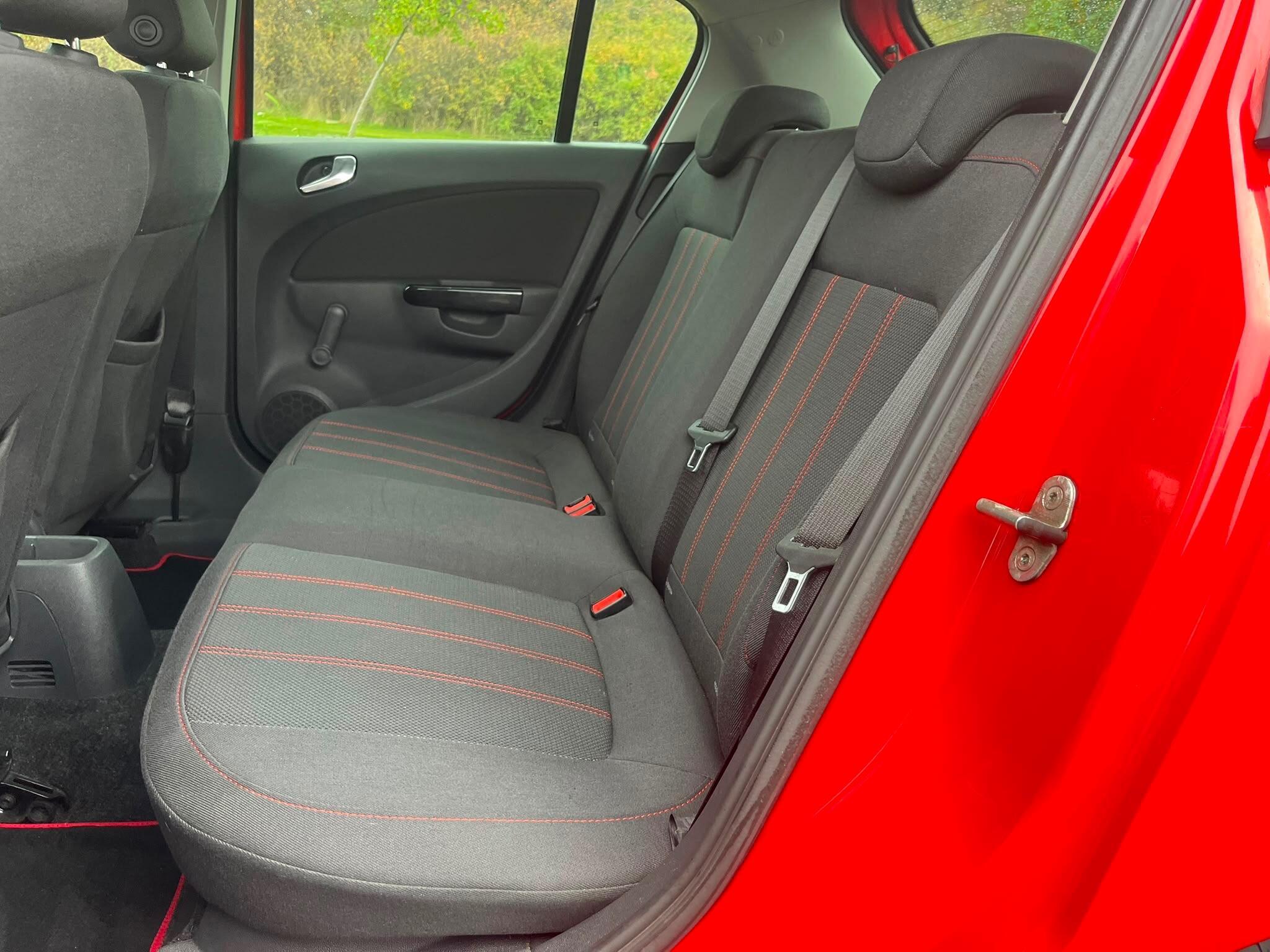 Vauxhall Corsa - Image 11
